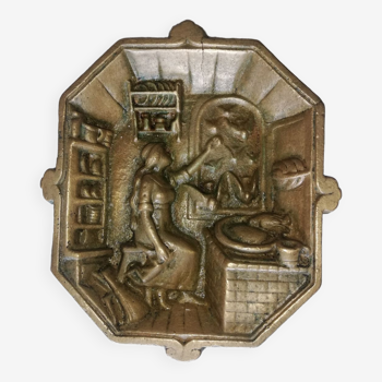 Bronze pocket tray or ashtray woman with birds in the kitchen