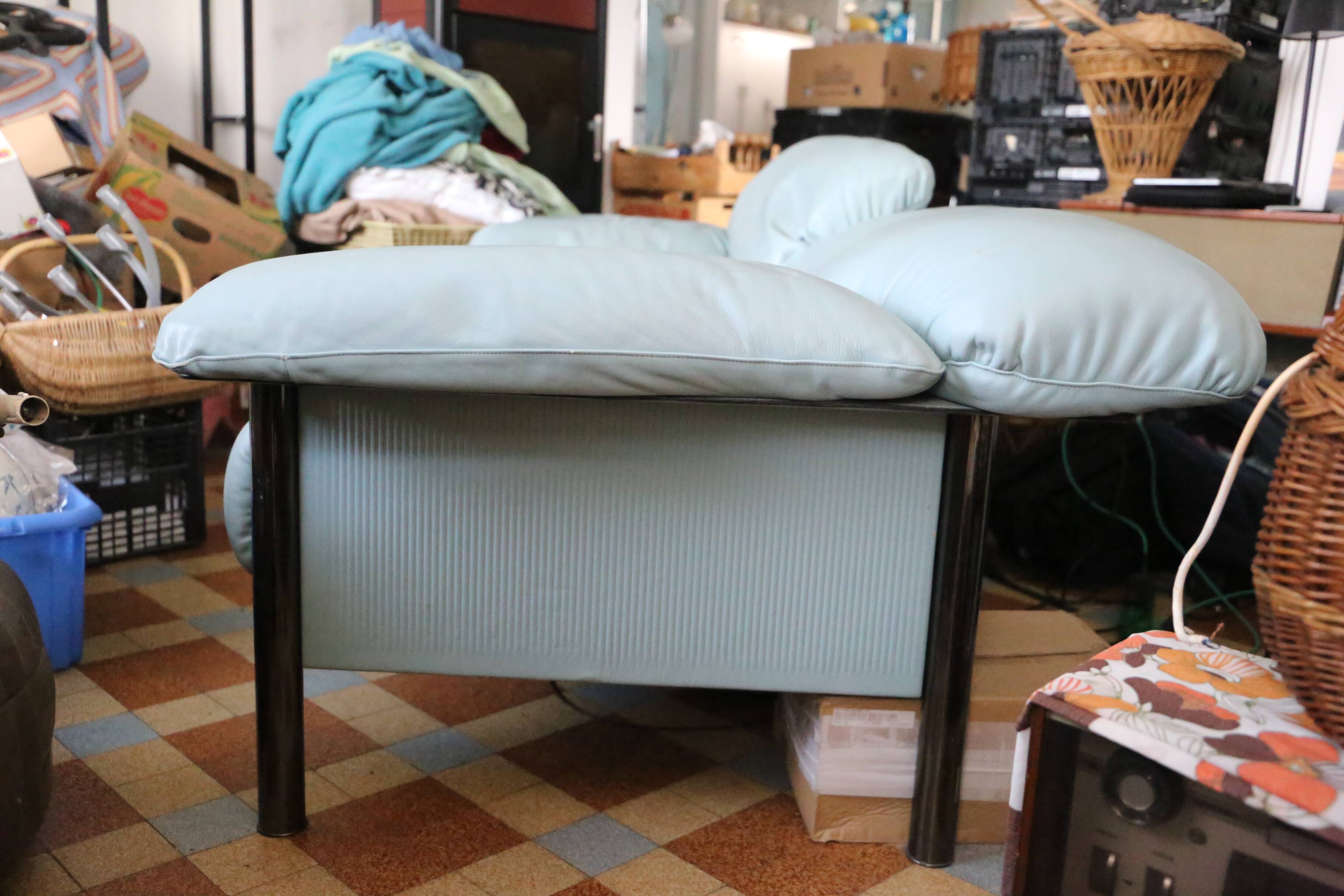 Pausa Armchair by Poltrona Frau, 1990