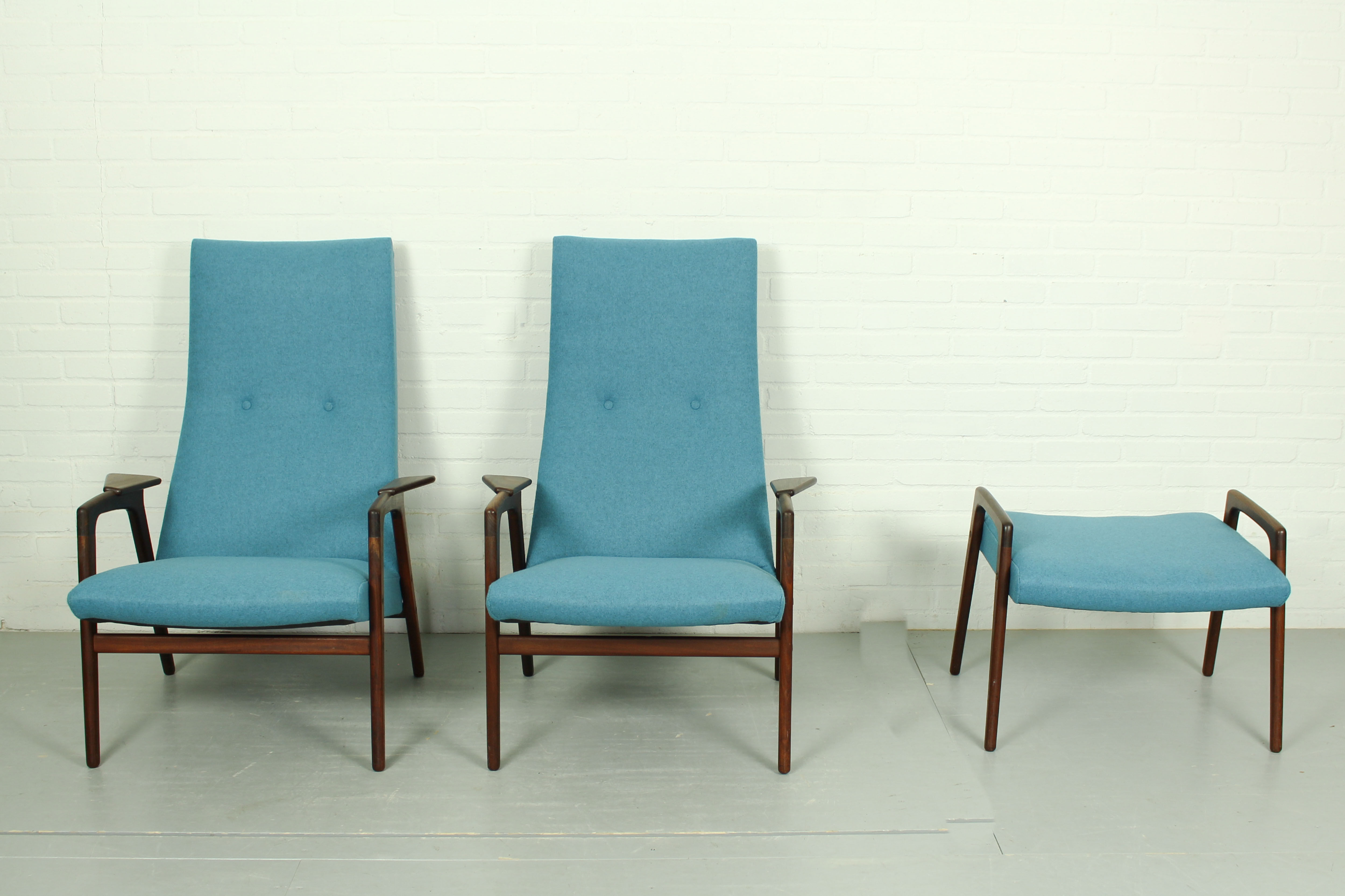 Set of 2 Danish Lounge Chairs with matching Ottoman by Yngve Ekström for Pastoe, 1960s