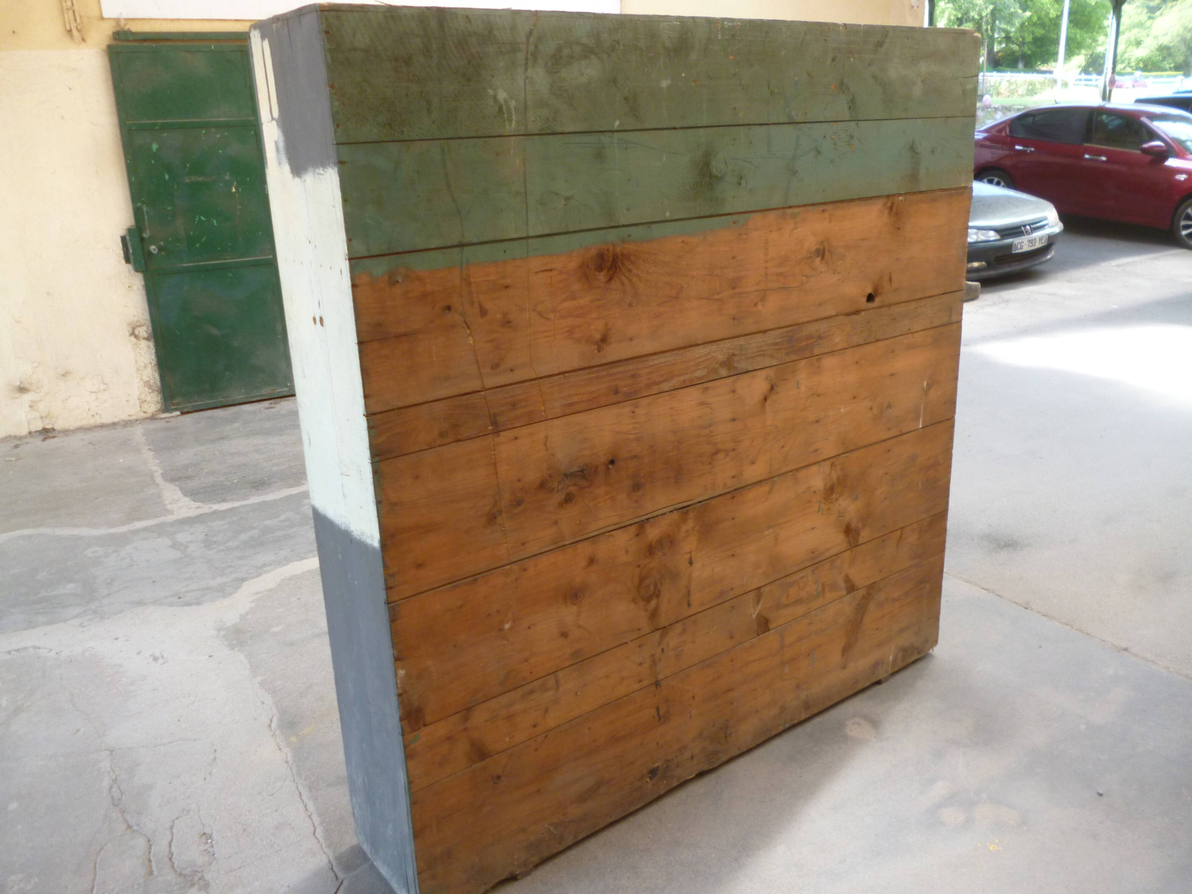 Water green patina locker