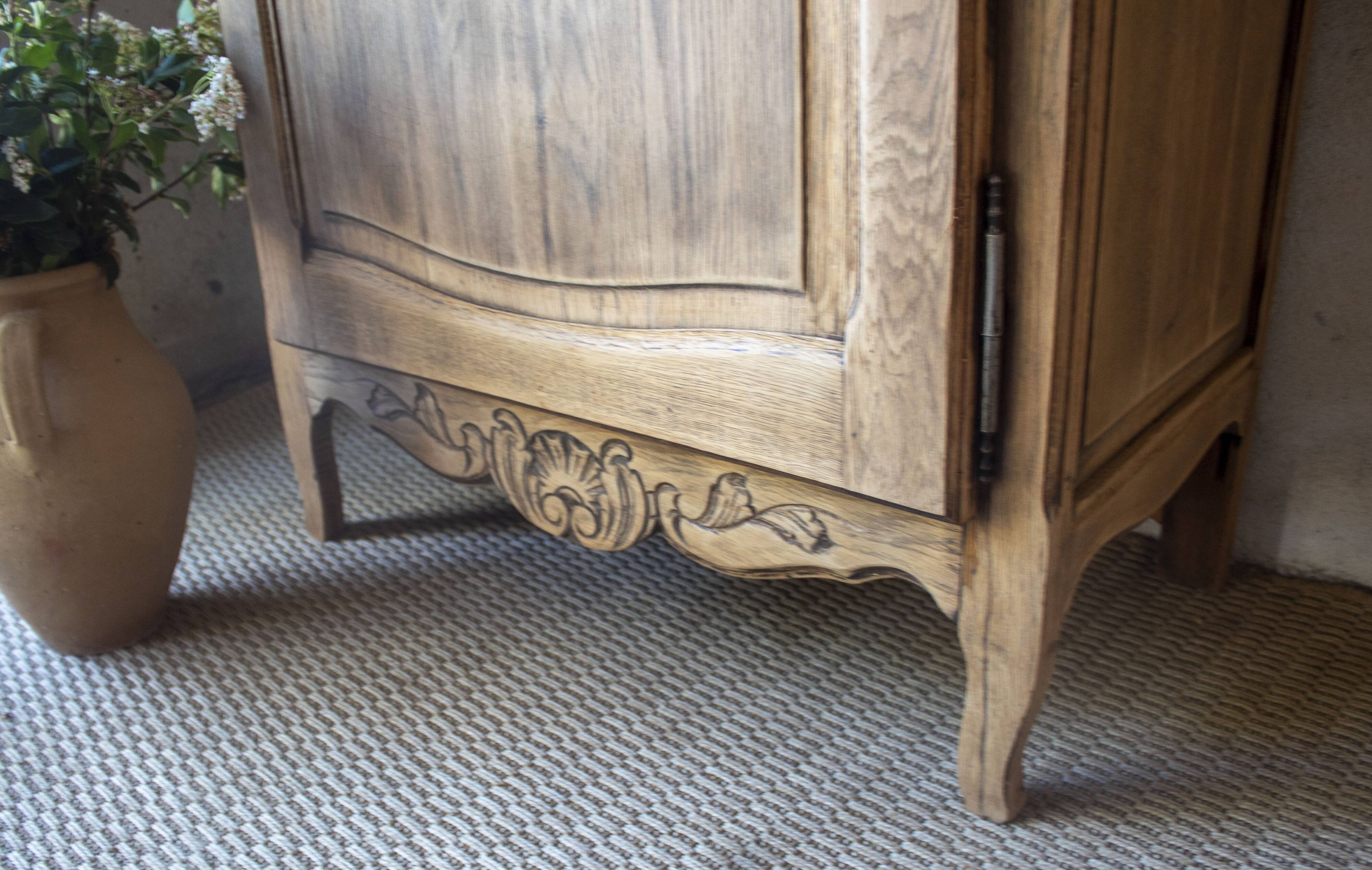 antique solid wood bonnetière