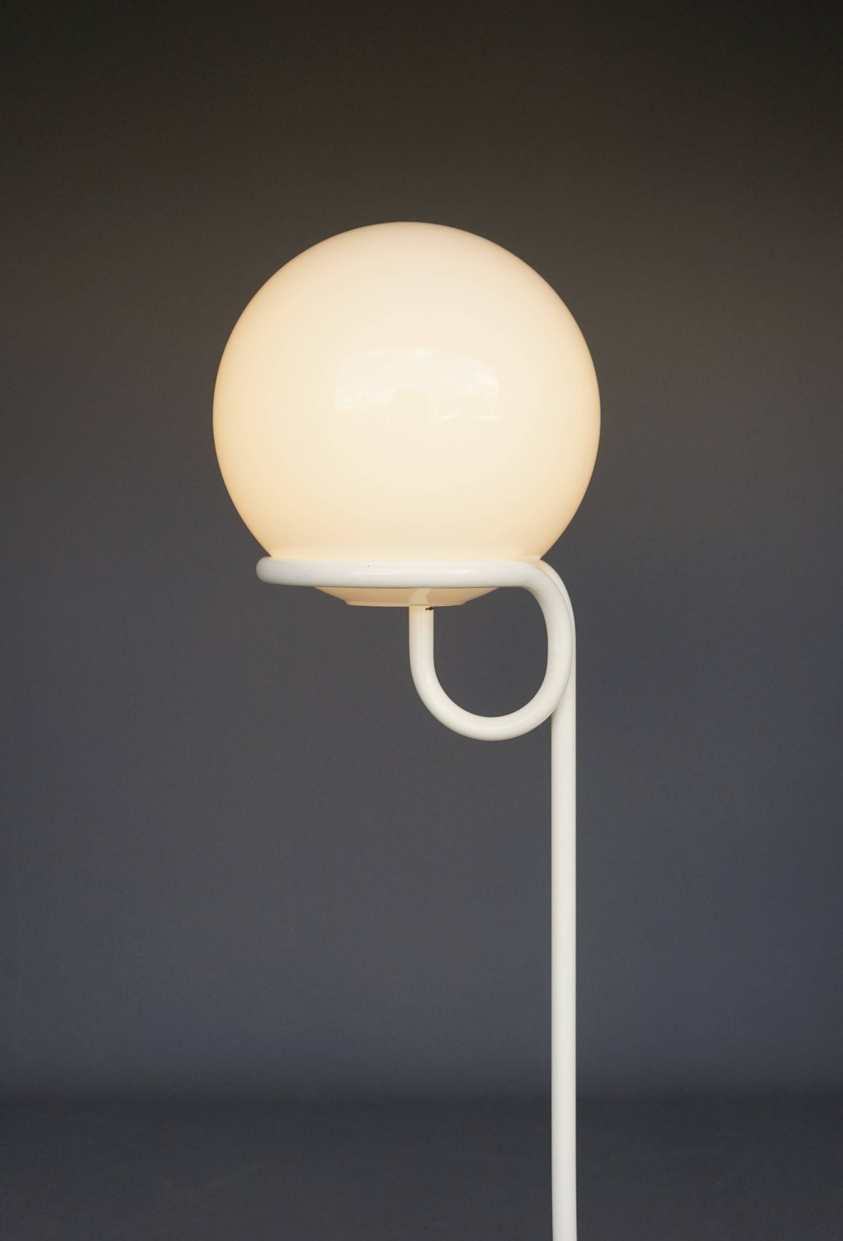 Aldo Van Den Nieuwelaar Globe Floor lamp for Domani, 1970s