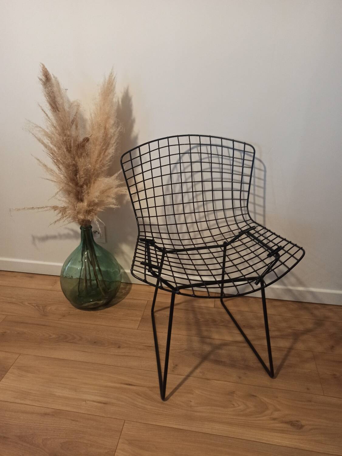 Harry Bertoia Wire Chair