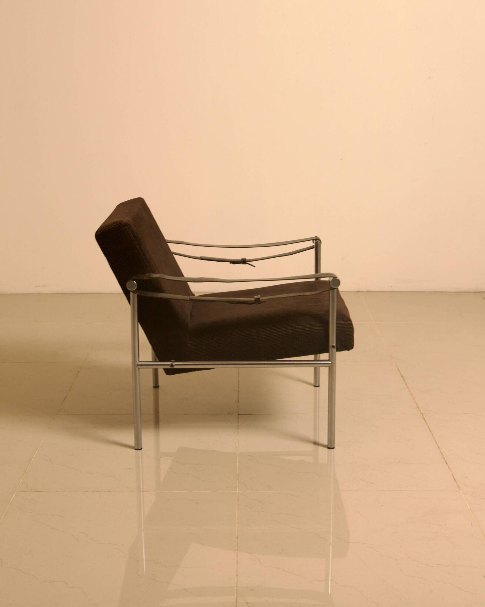 "SZ38" armchair in brown velvet by Martin Visser and Dick van der Net for