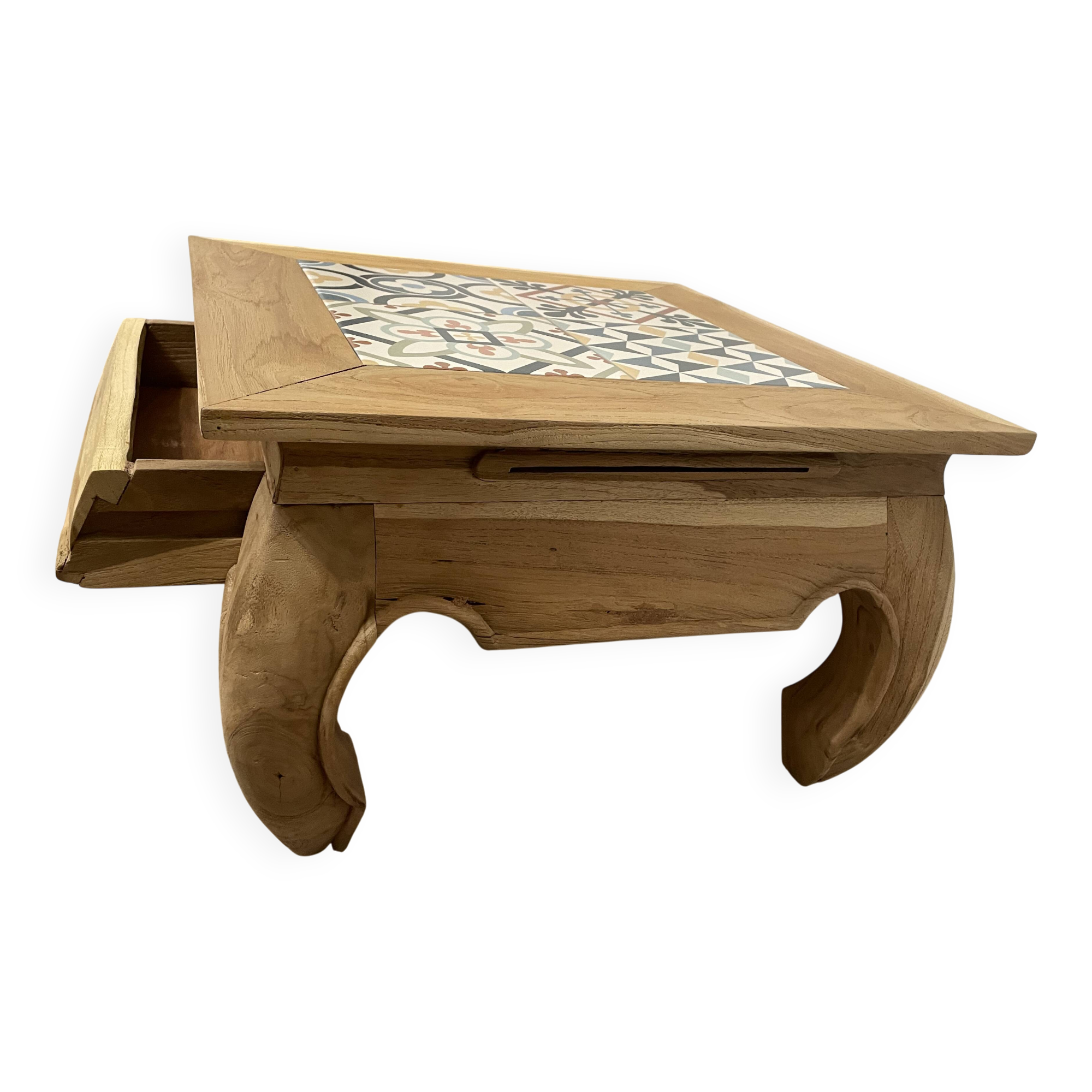 Indonesian table with a makeover