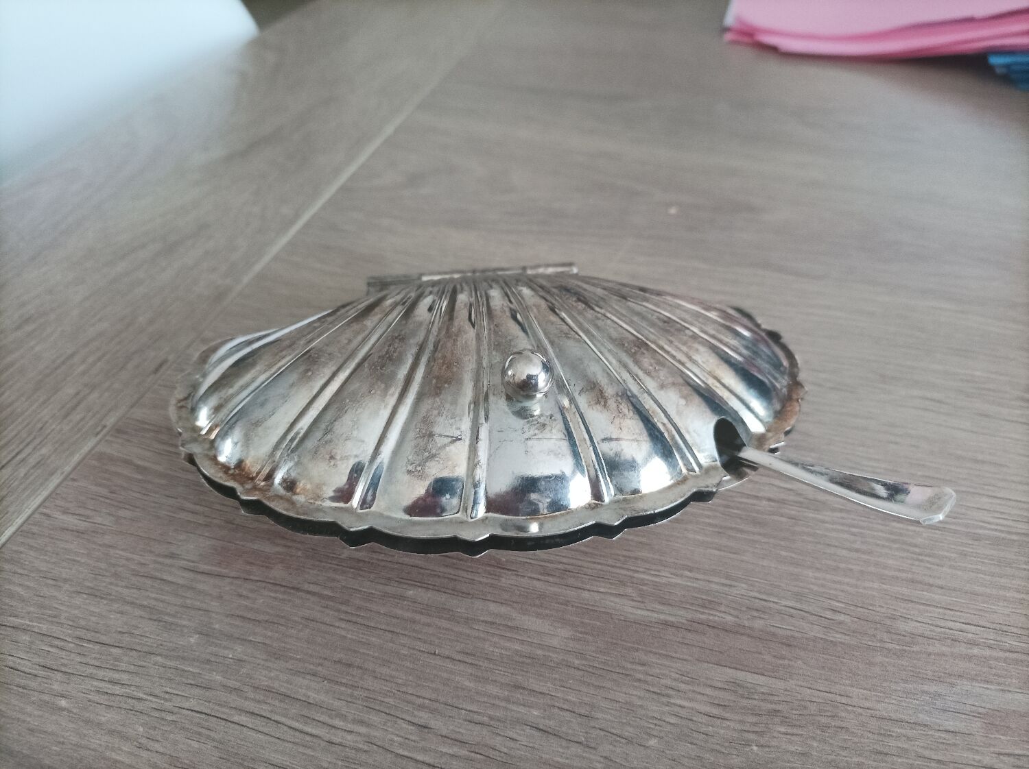 Shell butter dish