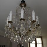 Grapevine chandelier with 10 arms of light