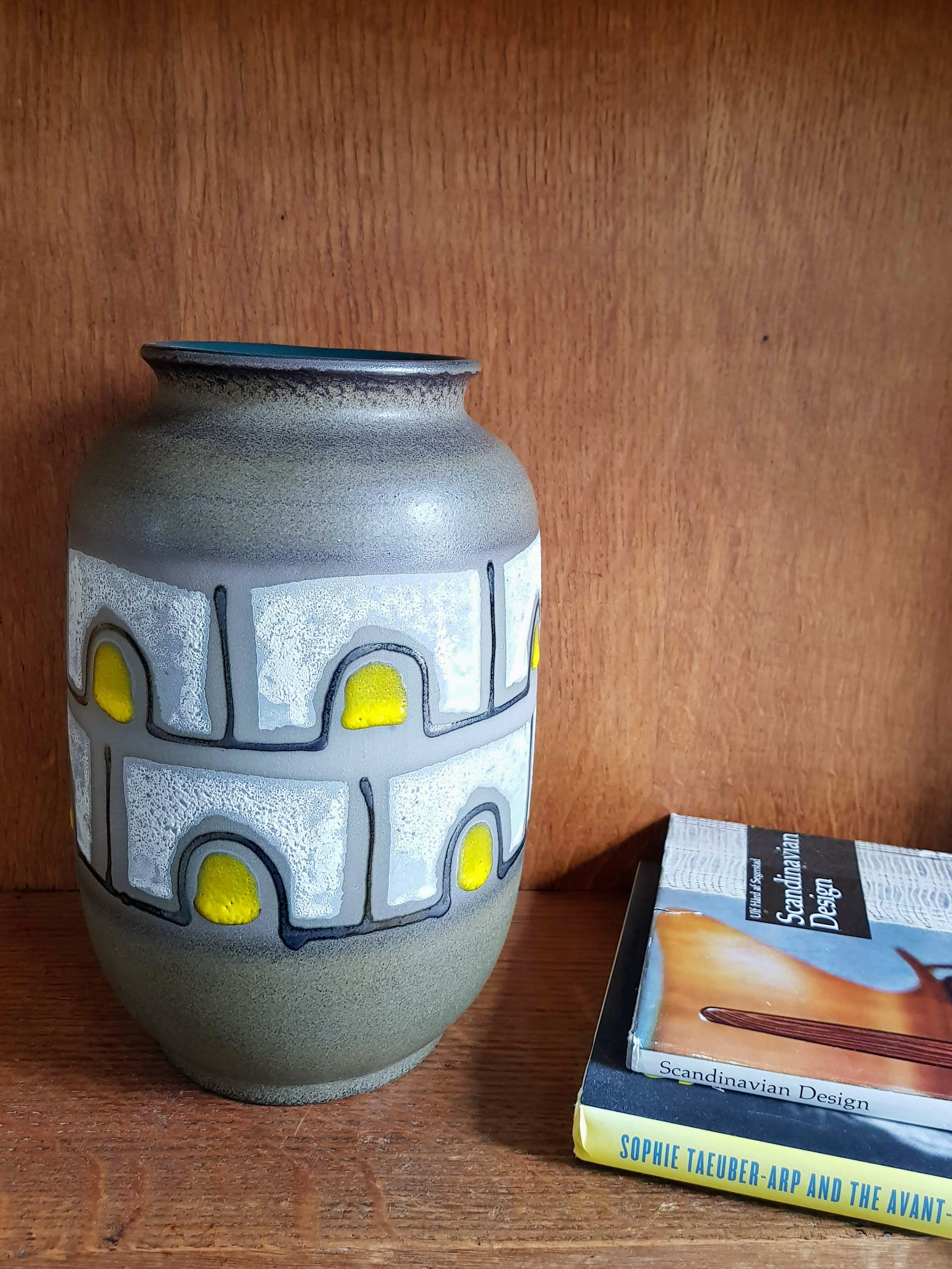 Vintage Ceramic Vase with White and Yellow Pattern - 1960s - Mid-Century Modern - Austria