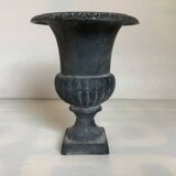 Medici cast iron planter vase