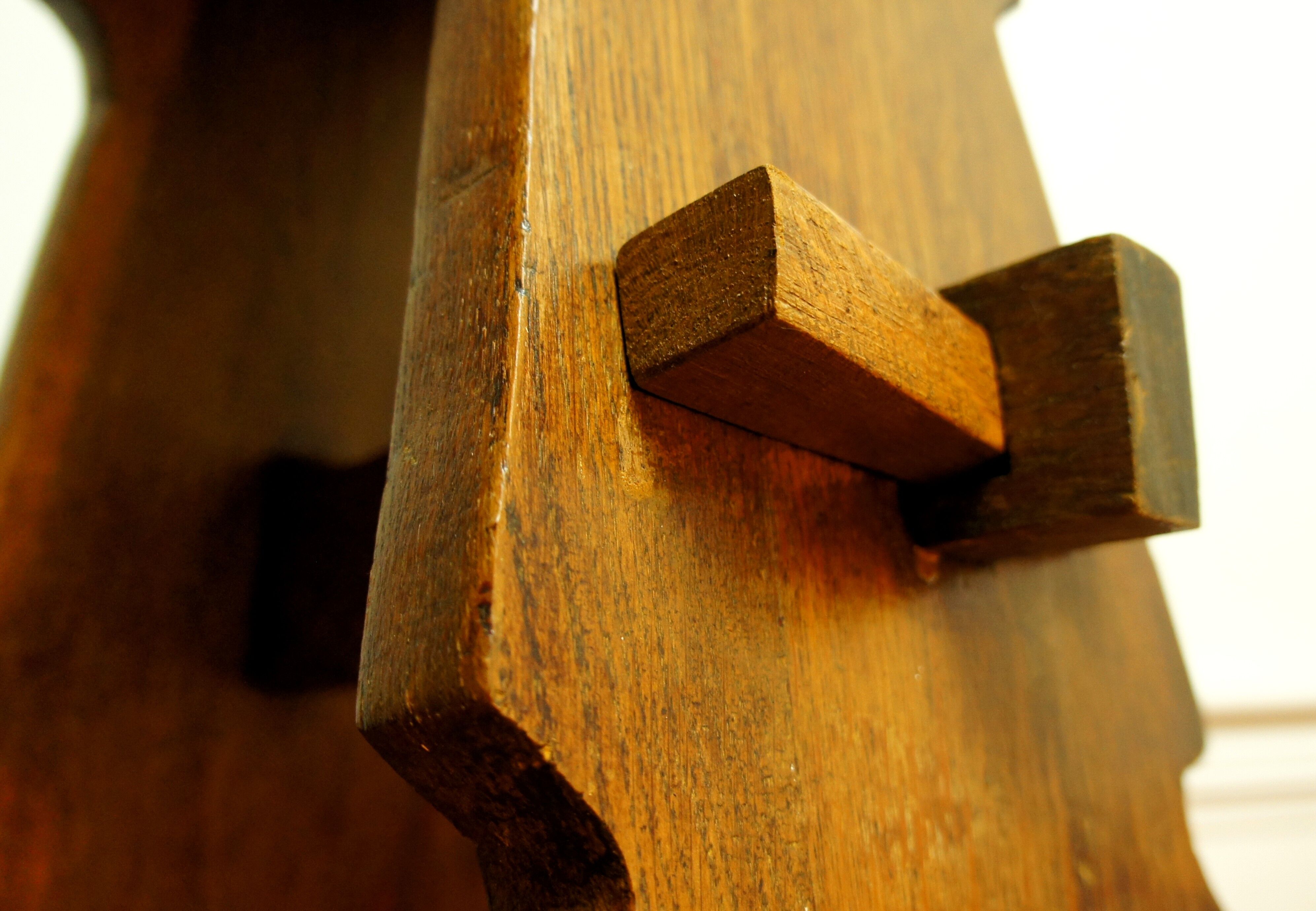 Sofa tip brutalist stool dlg Olavi Hanninen