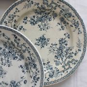 10 flat plates in iron earth "Fleurette" Gien gold medals