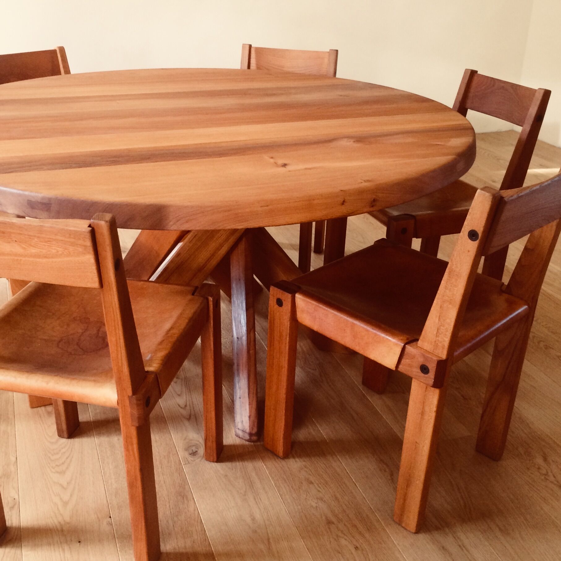 Roundtable T21D Sfax by Pierre Chapo, circa 1960