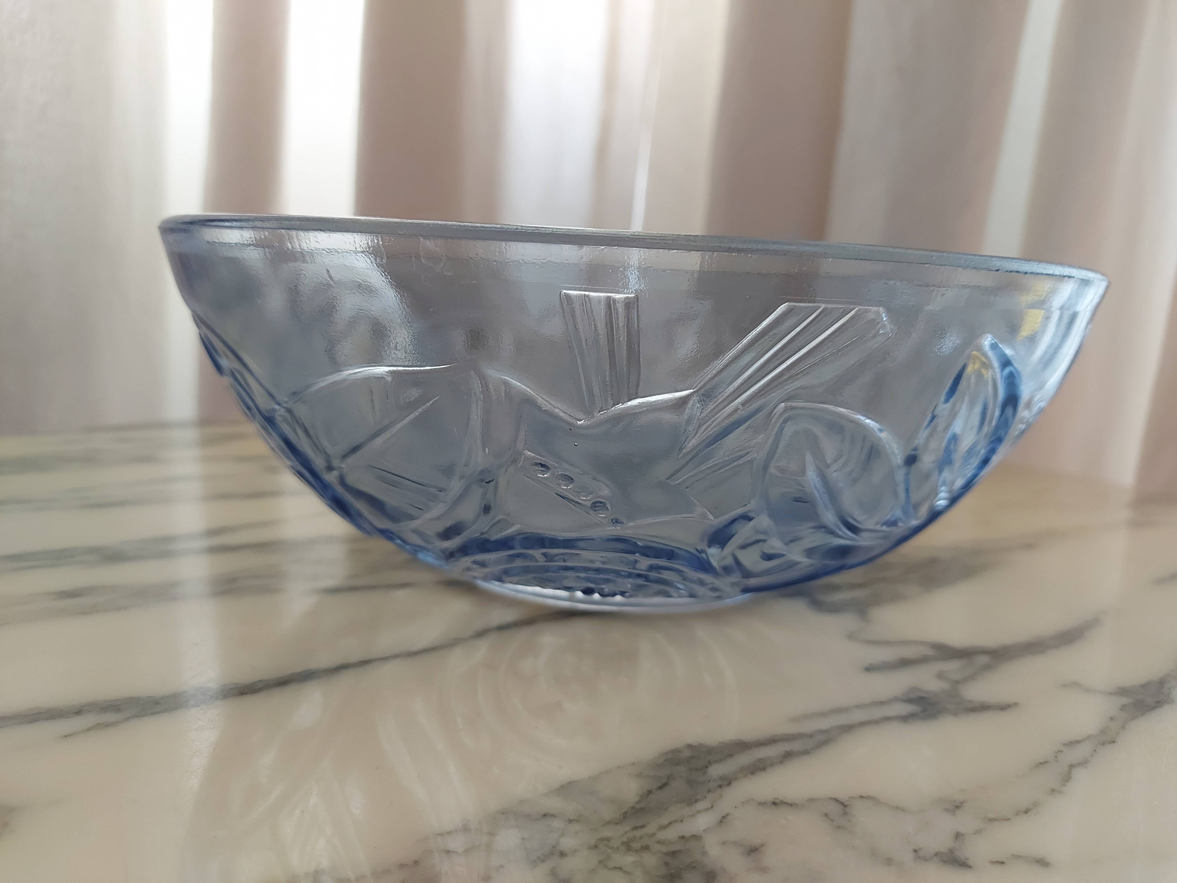 Plat en verre art déco