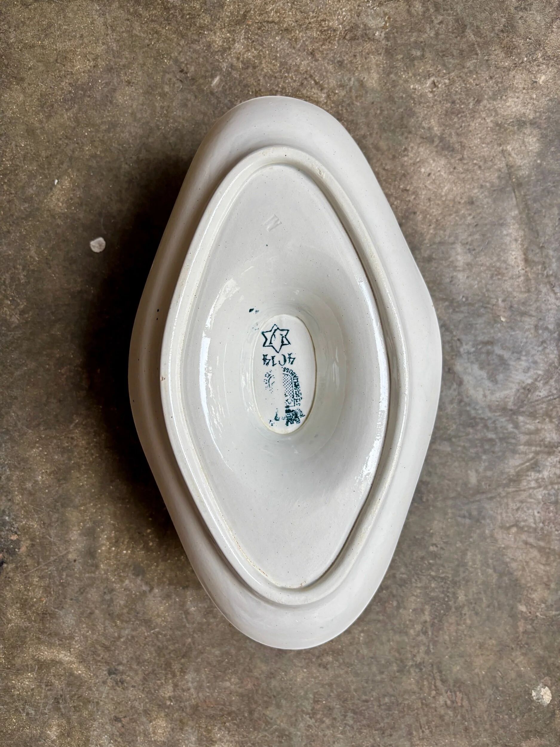 Saucière St Amand en terre de fer bleue