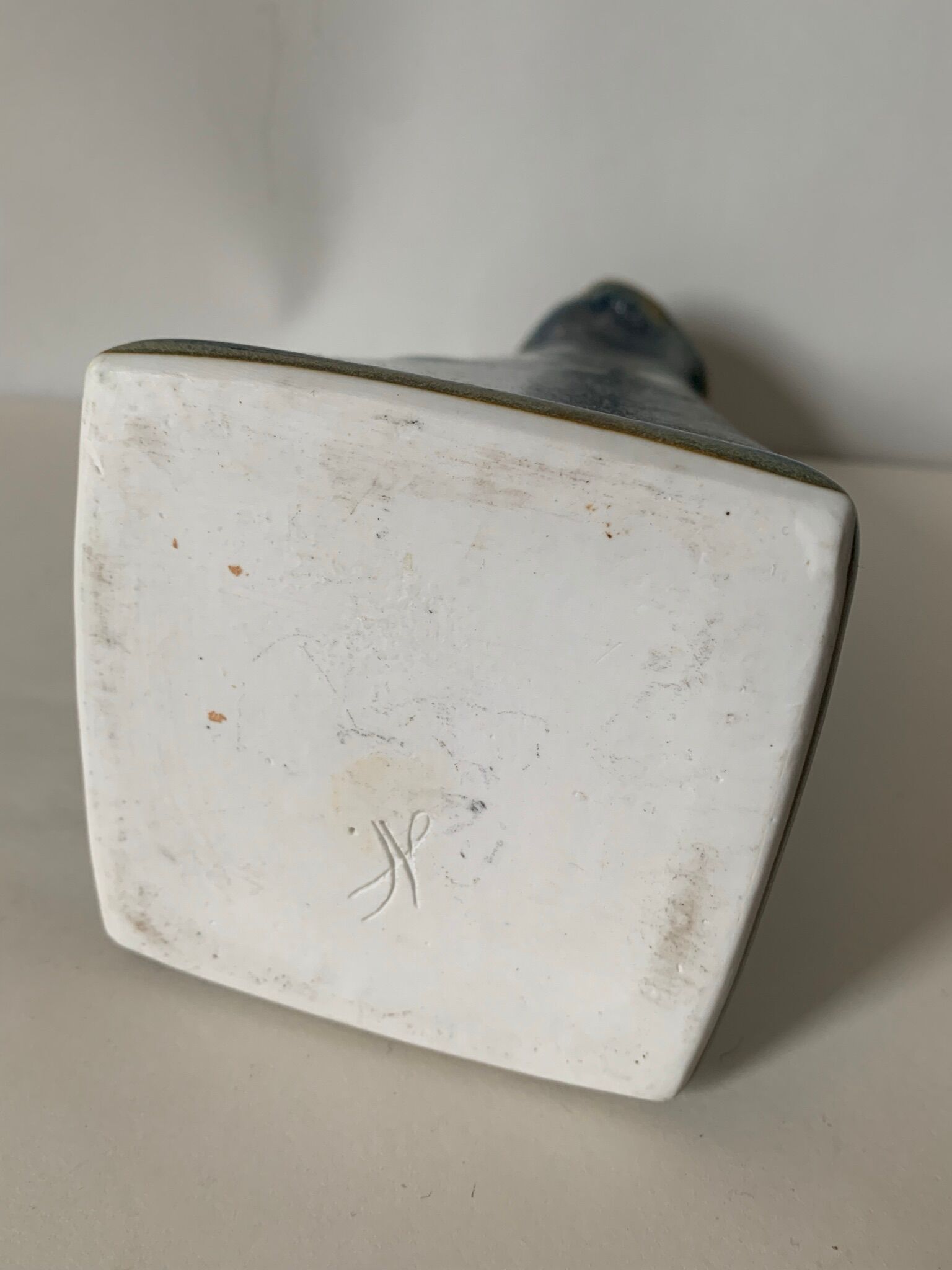 Ceramic vase