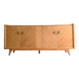 Sideboard with compass feet
