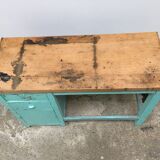 Counter desk established mint