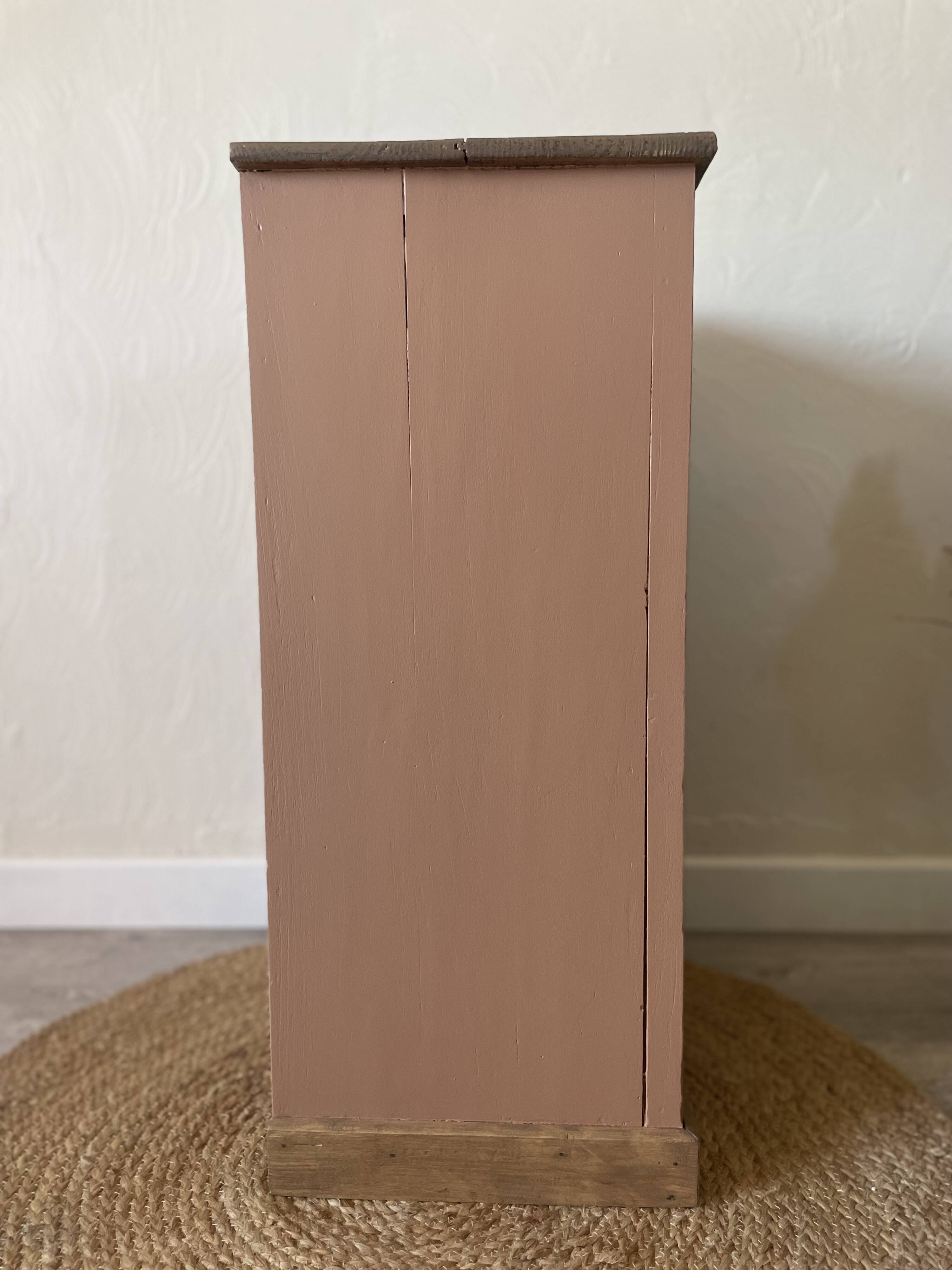 Oscar bedside table