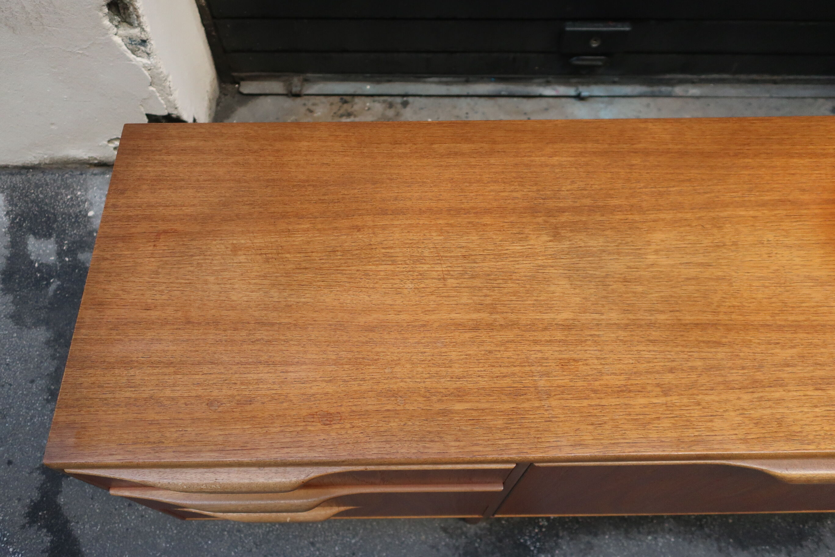 The Mcintosh teak 1960s enfilade