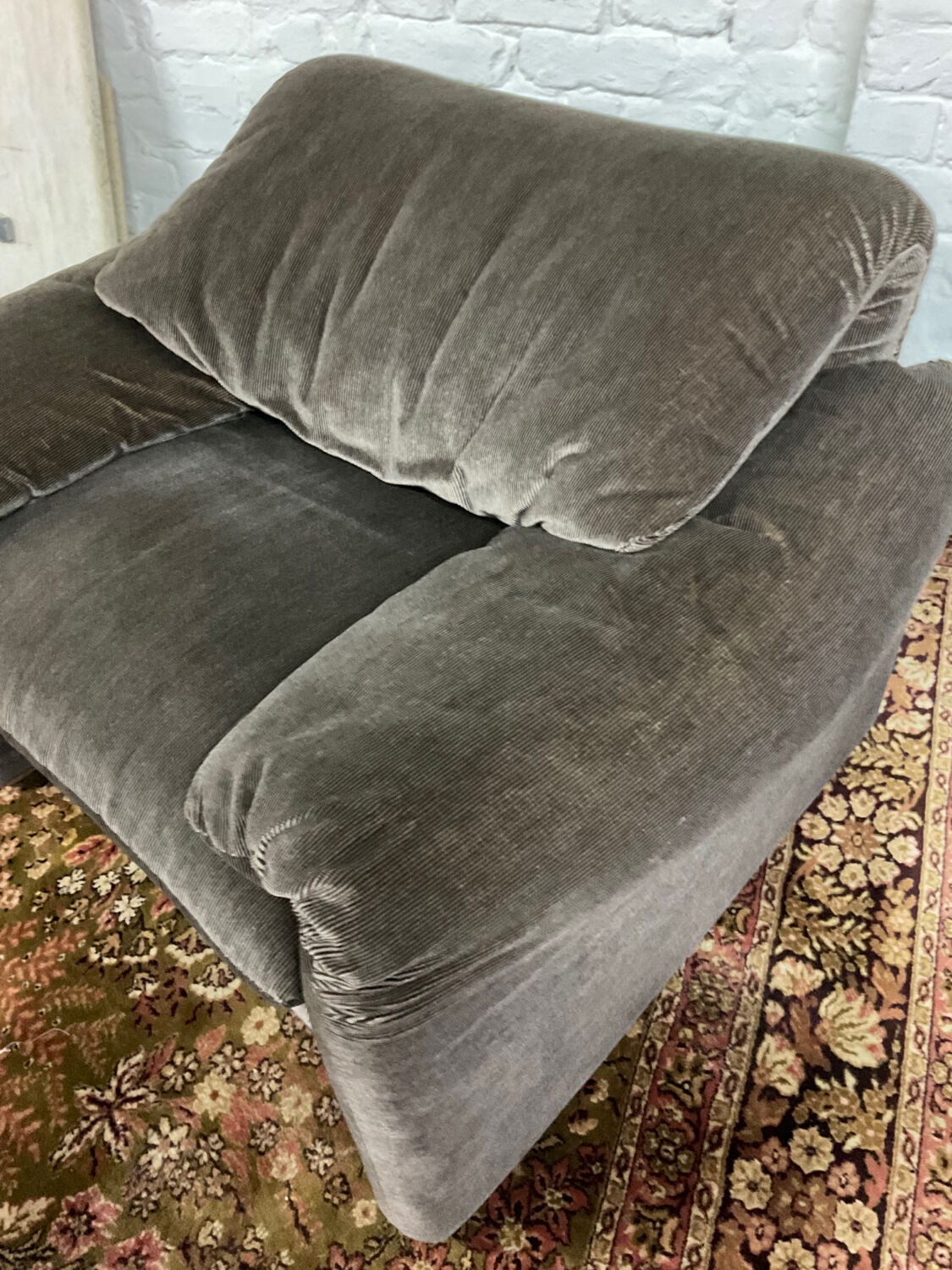 Maralunga armchair and Ottoman by Vico Magistretti 70s