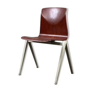 Chaise galvanitas