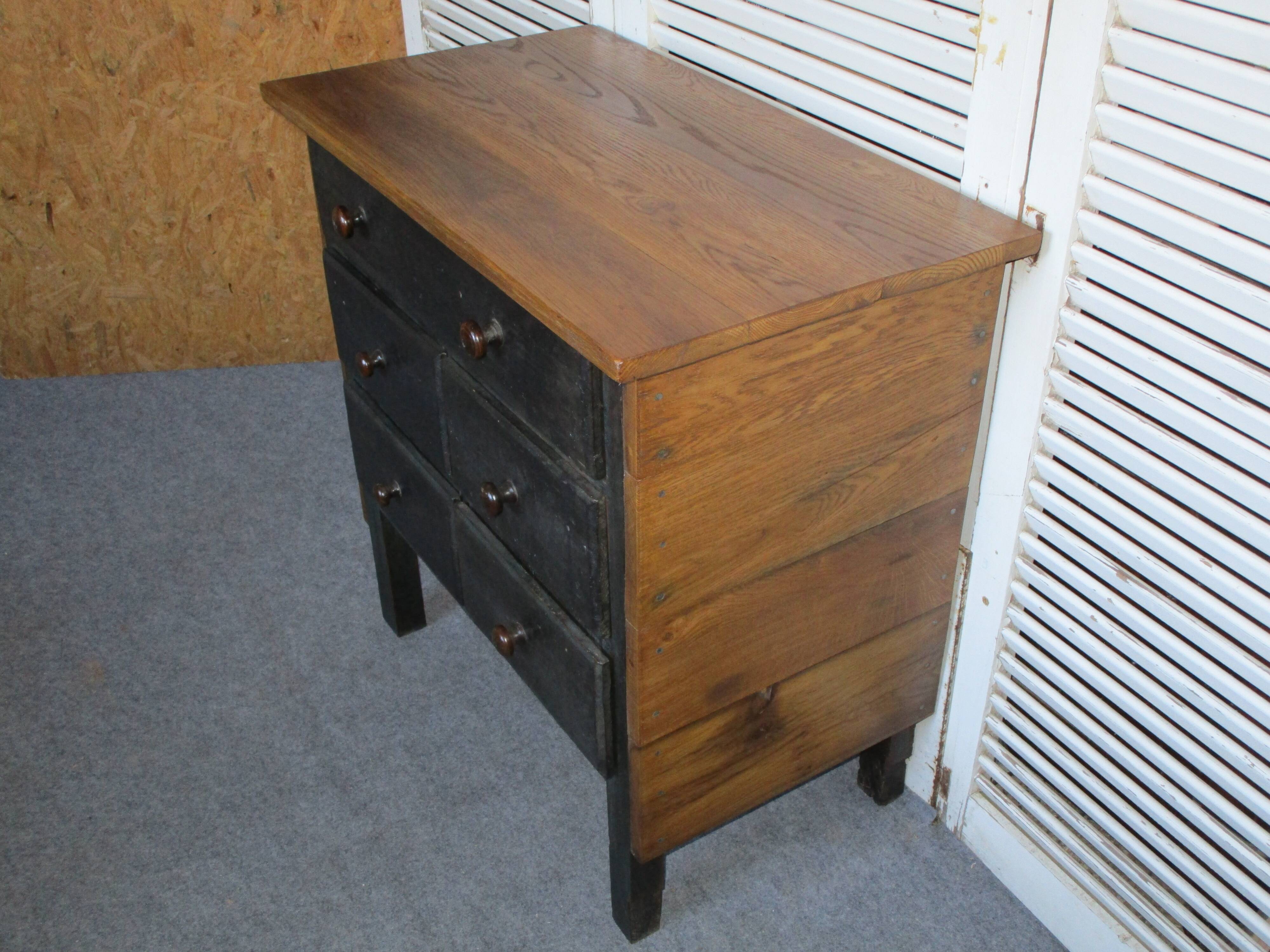 Old chest of drawers