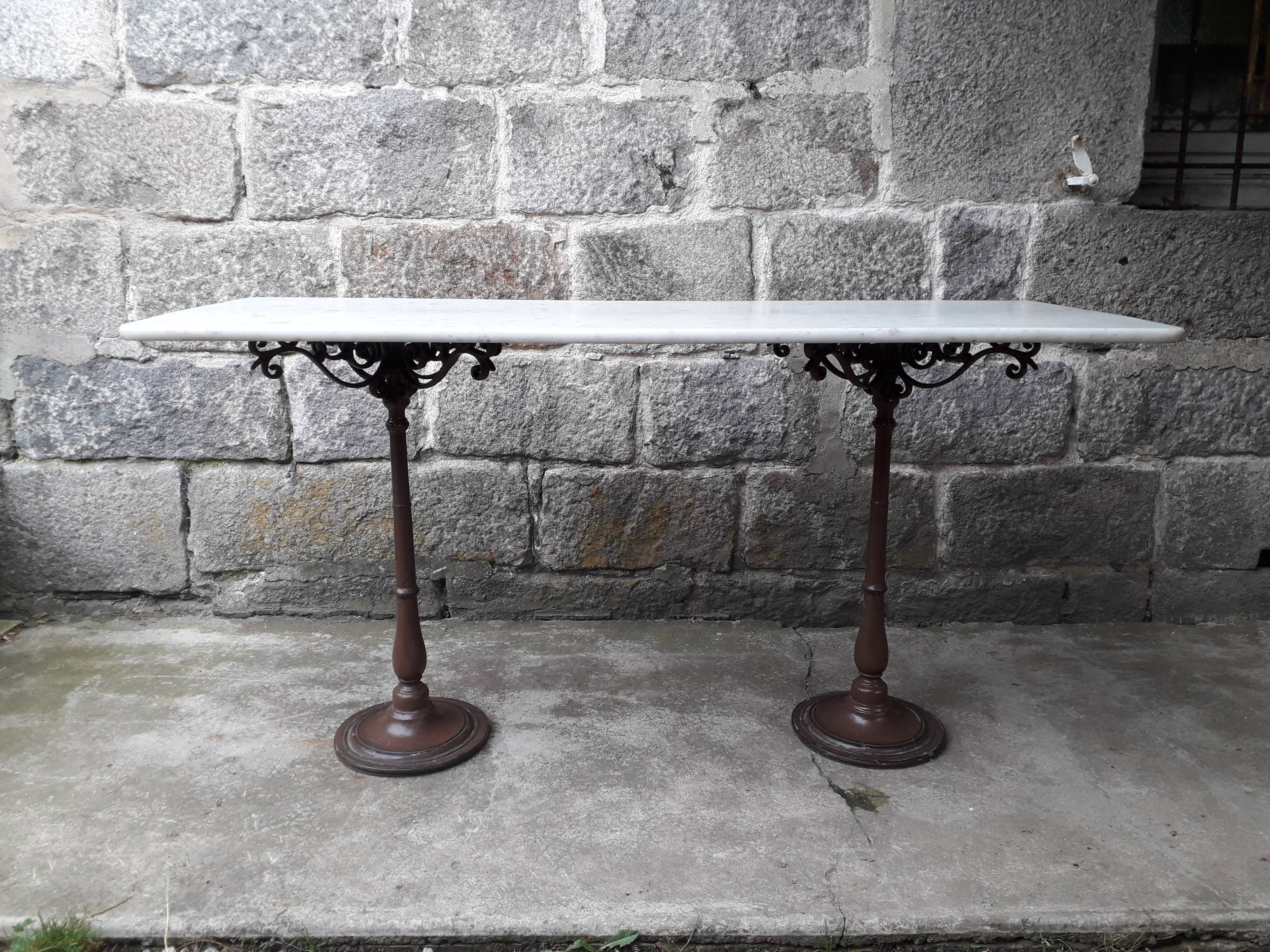 Bistro table marble top 145.5 cm