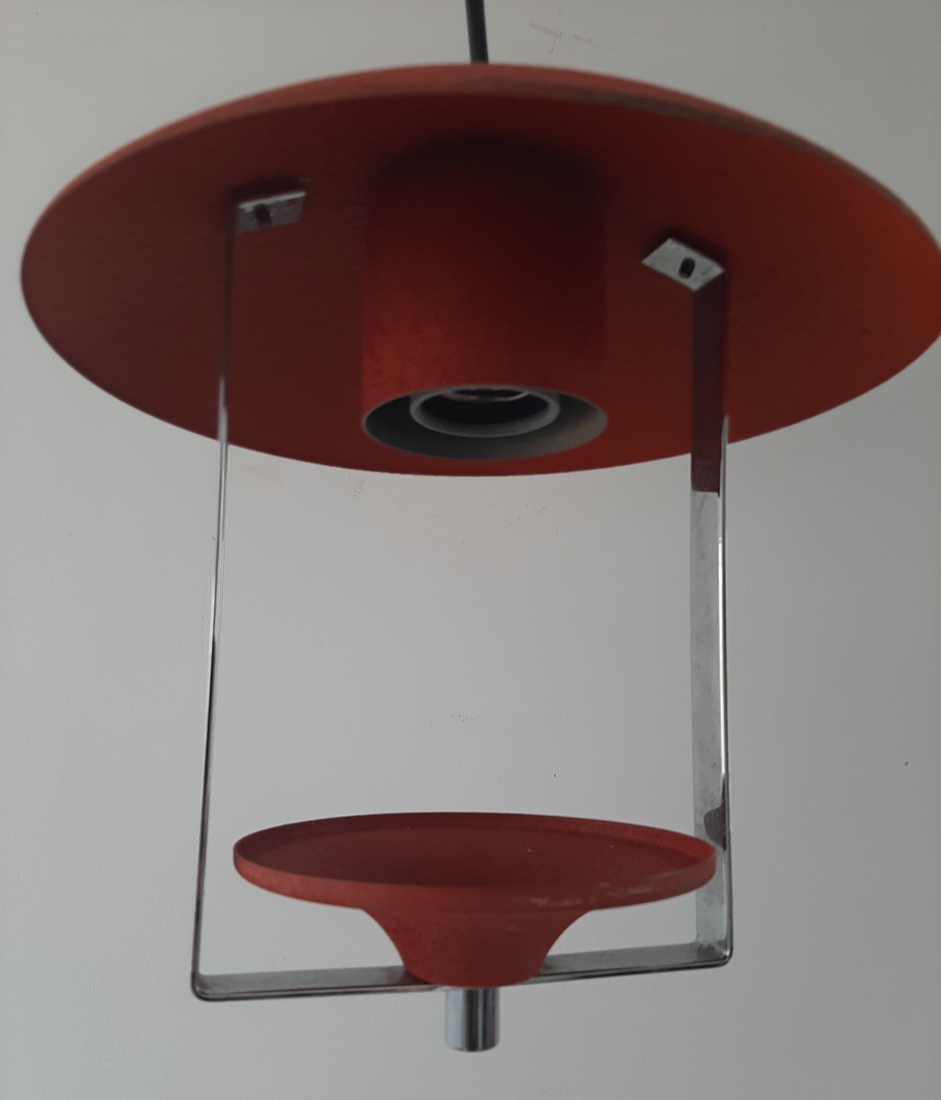 Orange-red metal hanging lamp