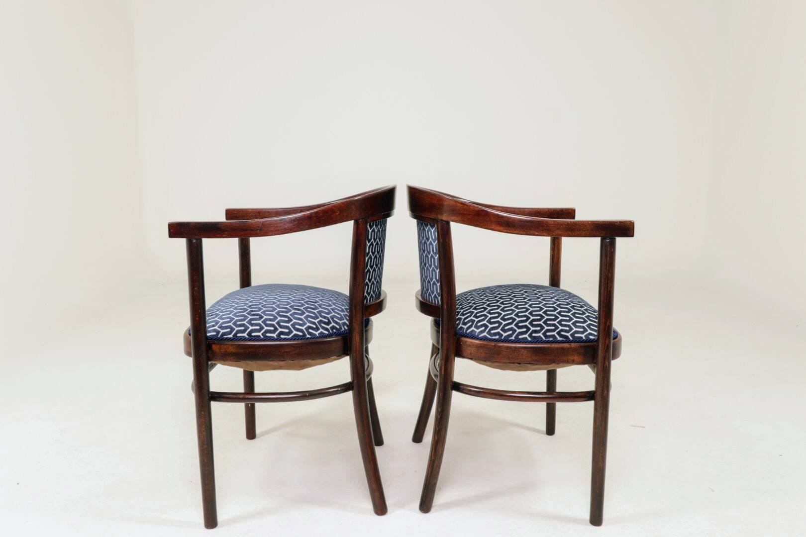 Art deco set two armchair by Thonet, 1910s full refurbished