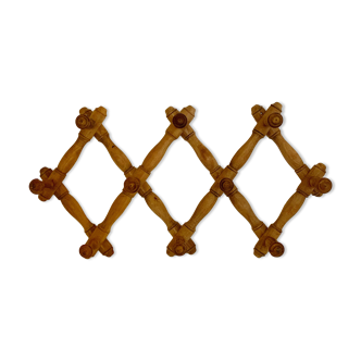 Wall coat rack with 10 hooks