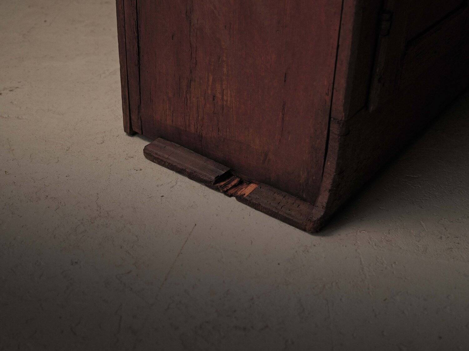 Mountain pine wardrobe – Folk art, Switzerland, 18th century