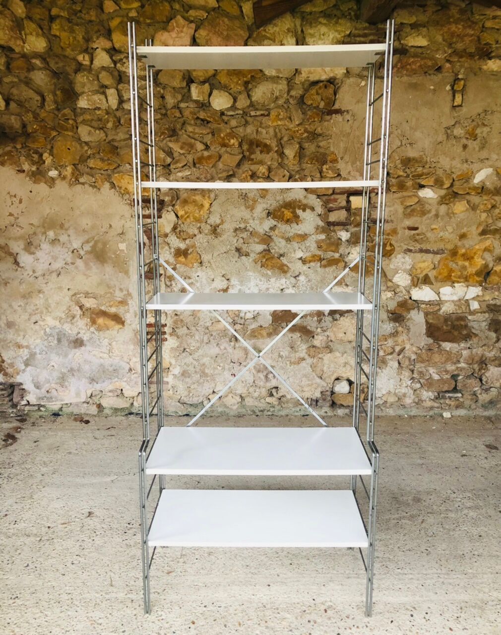 Vintage wall system with 5 modular shelves for BHV