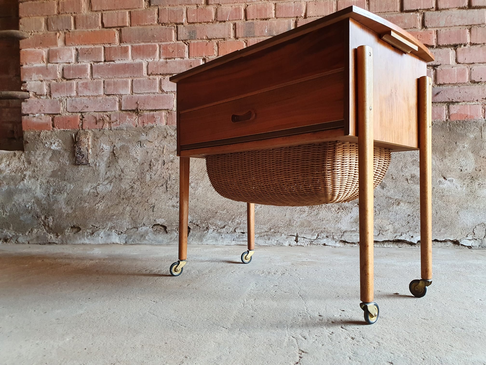 Piece of furniture with scandinavian teak sewing 1950