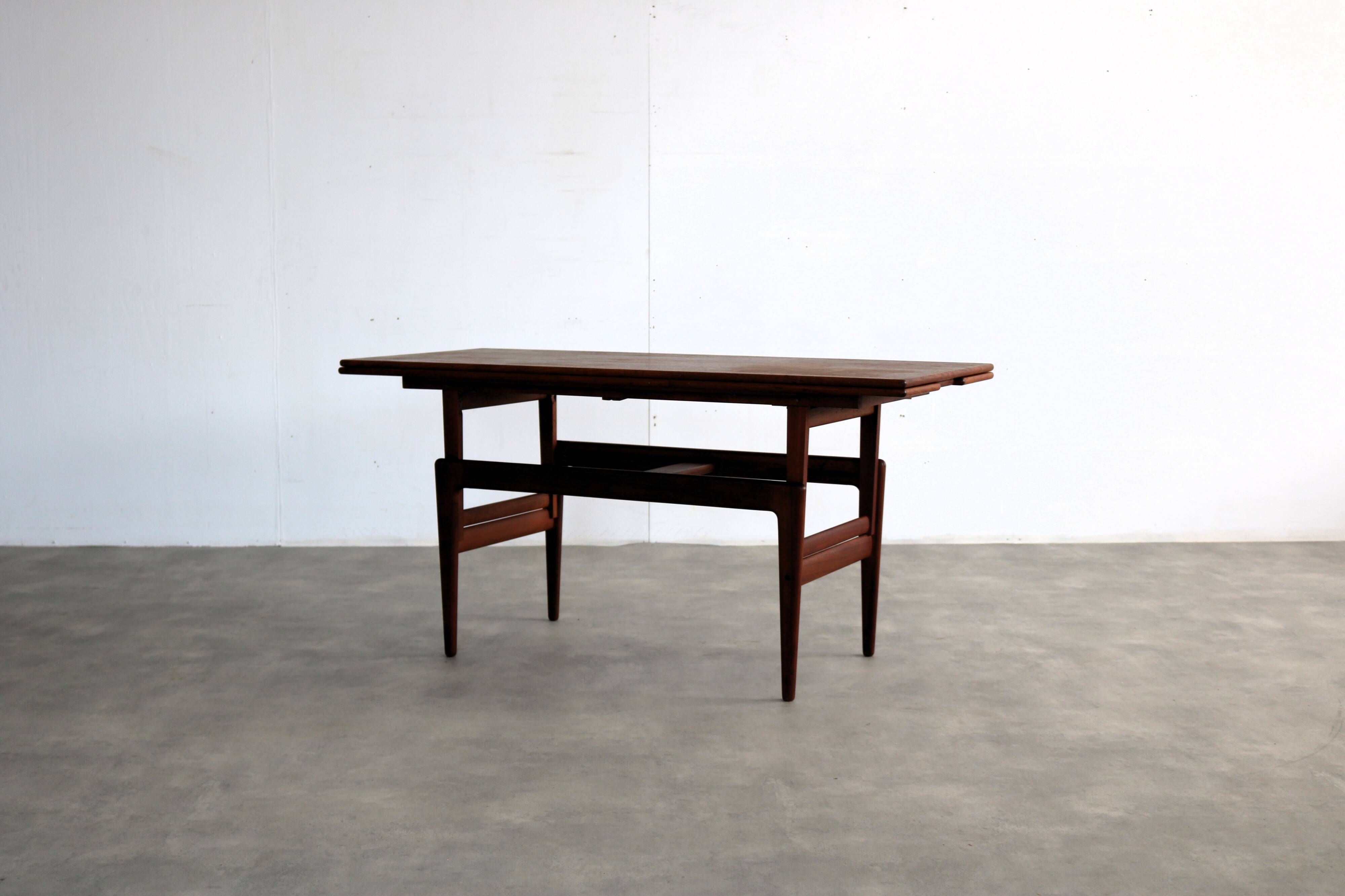 vintage coffee table | dining table | 1960s | Kai Kristiansen | Elevator