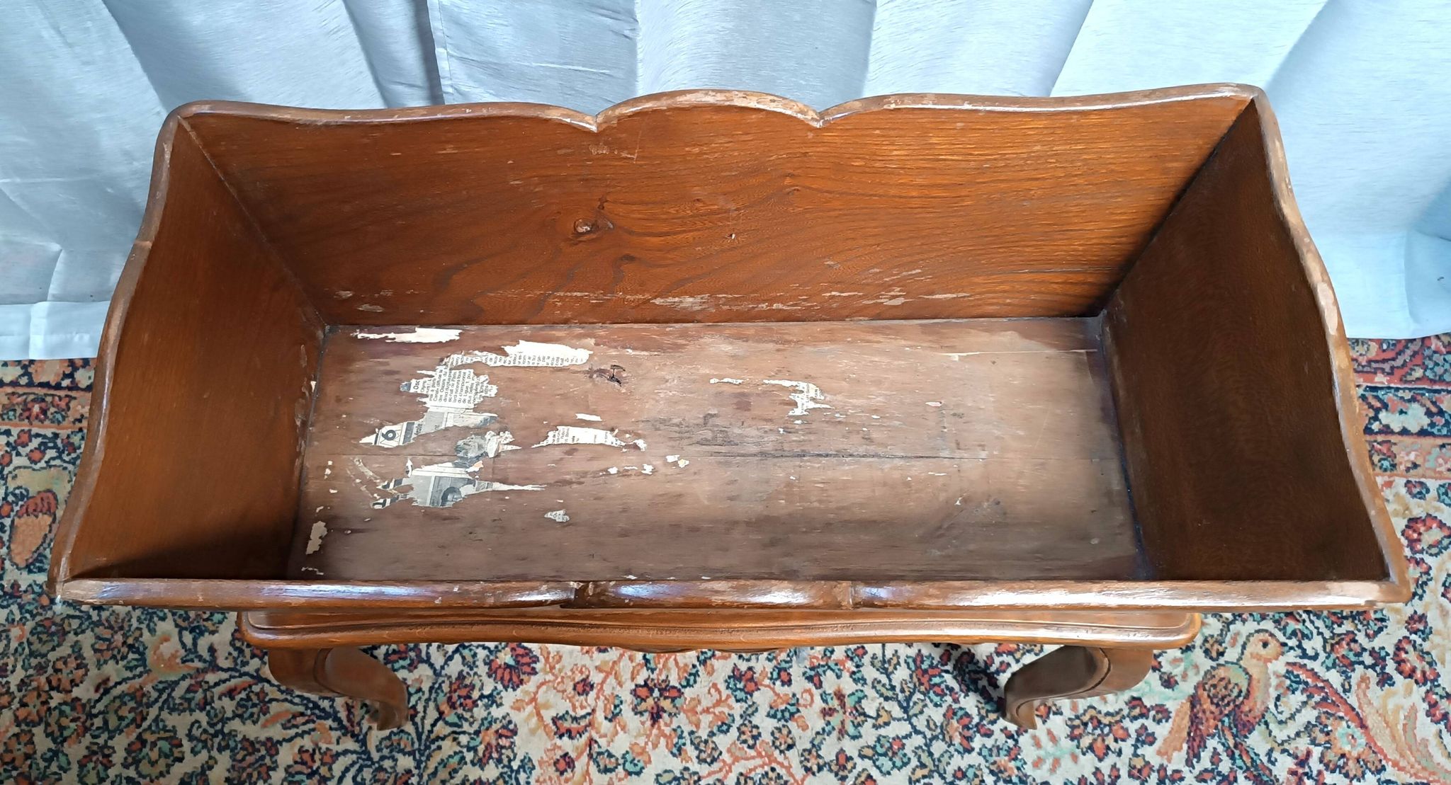 Jardinière style Louis XV en noyer