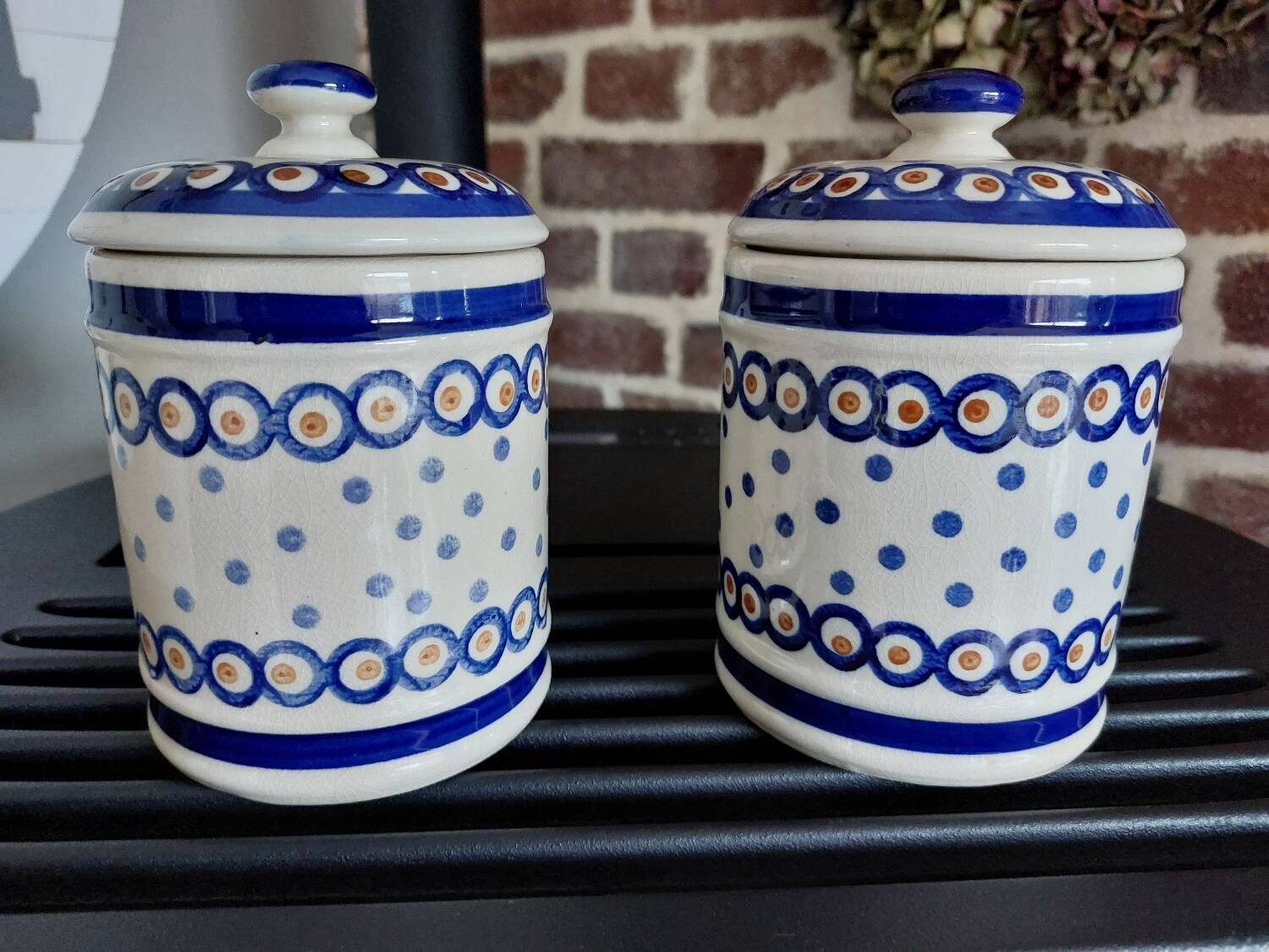 Vintage ceramic pot