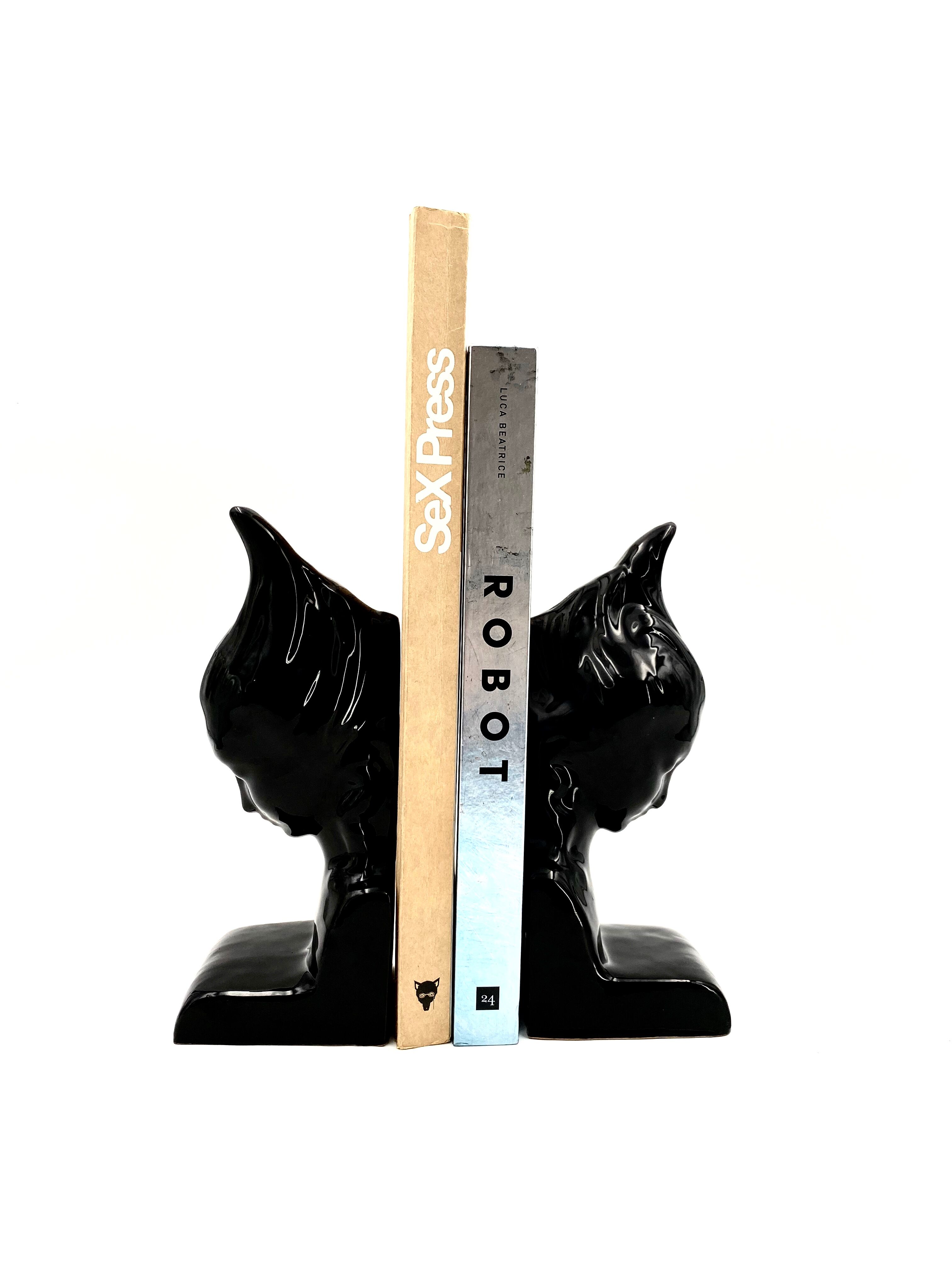 Angelo Minghetti, Art Déco black enamel Bookends, circa 1920, Signed