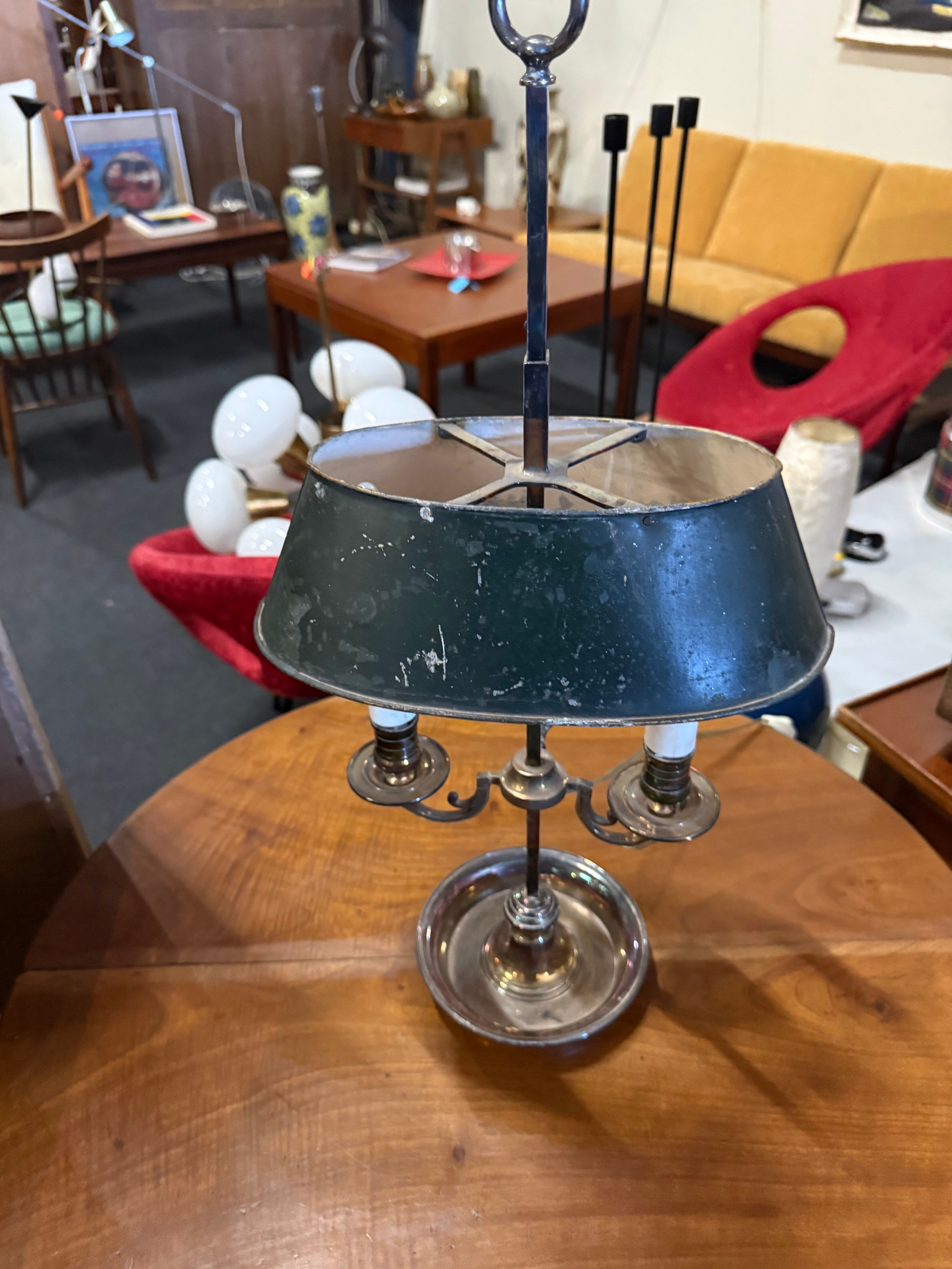 Silver-plated metal base bouillotte lamp