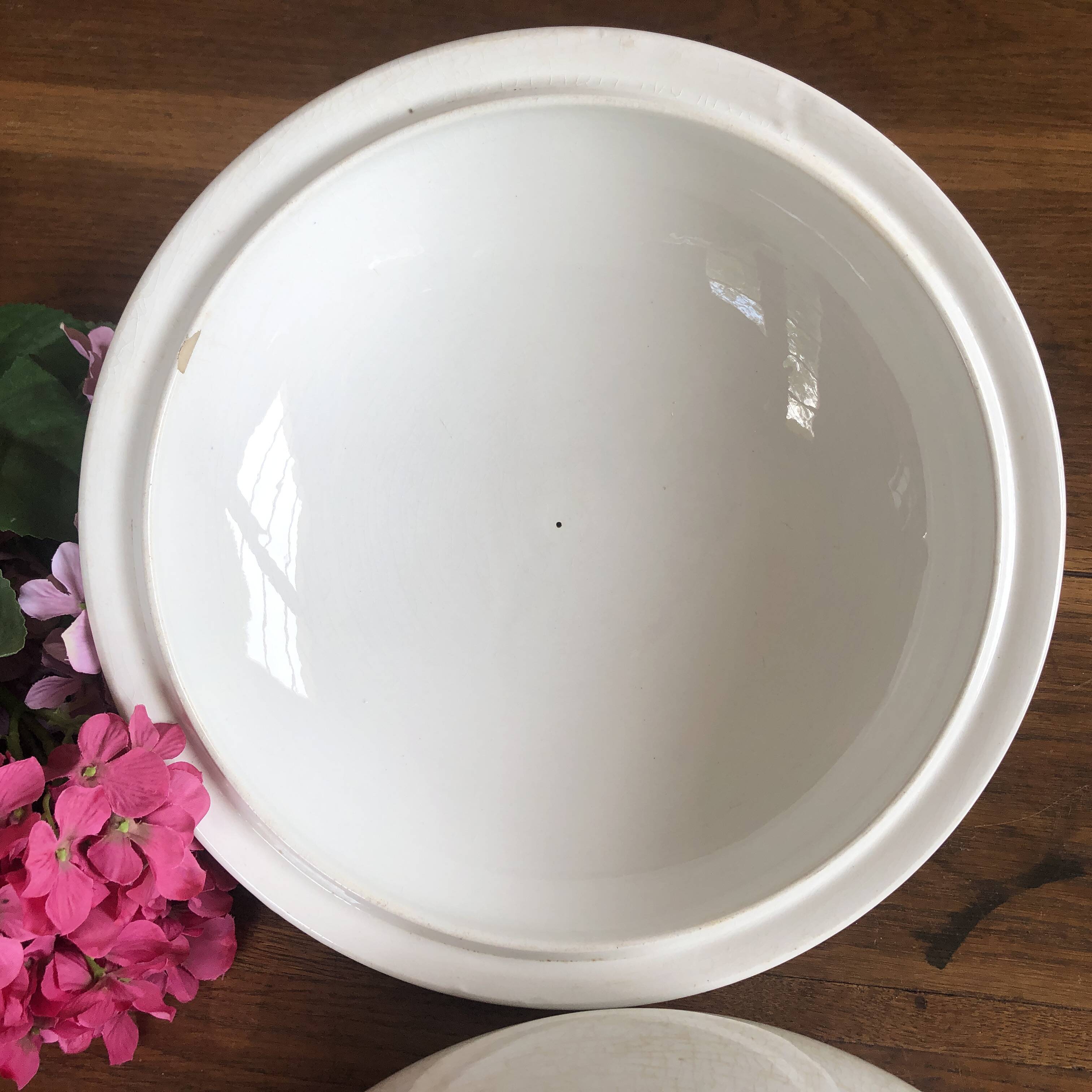 Pexonne extra large tureen