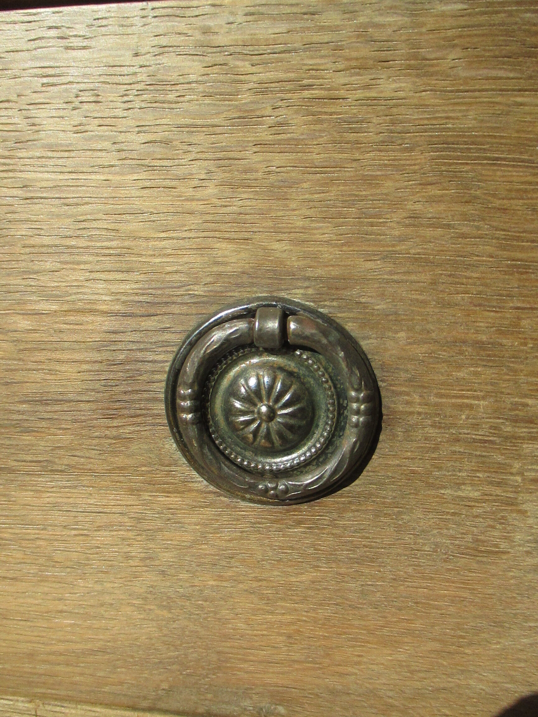 Seclin dresser in grey oak