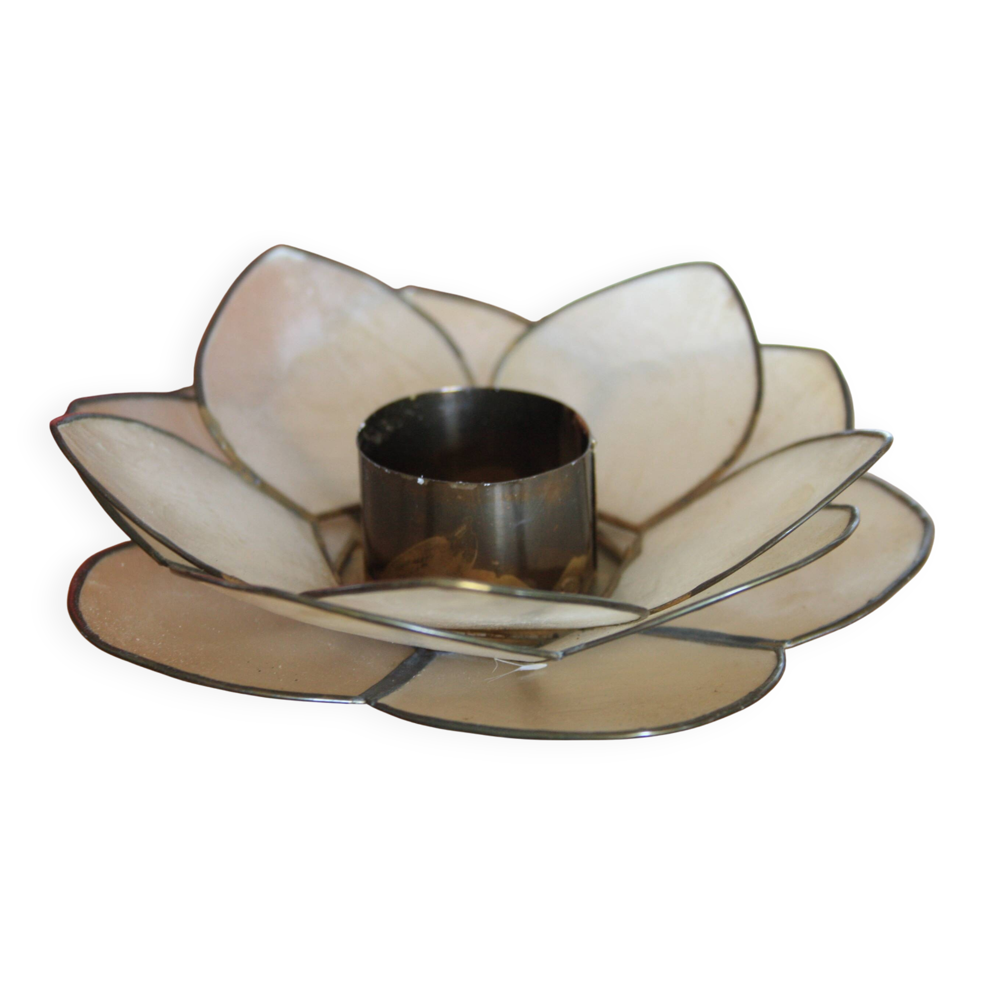 Mother-of-pearl lotus flower candle holder