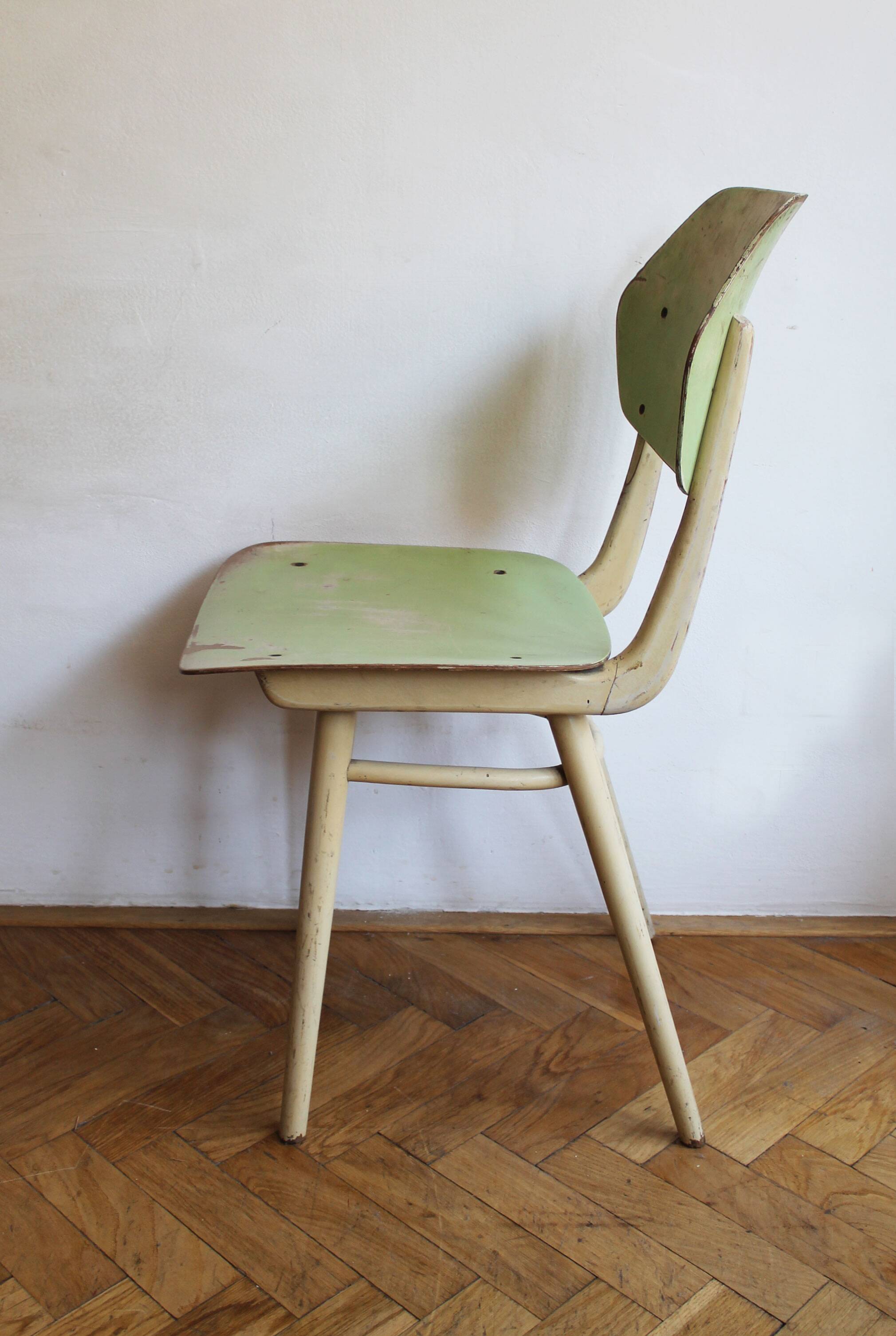 Set of 6 vintage TON chairs in painted wood, Czechoslovakia, 1964