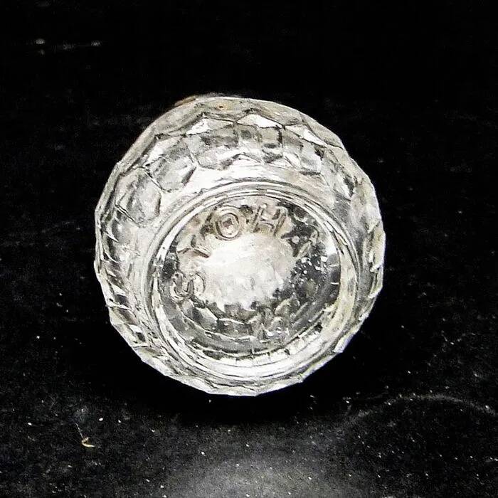 D4L Art Deco Salt Shaker