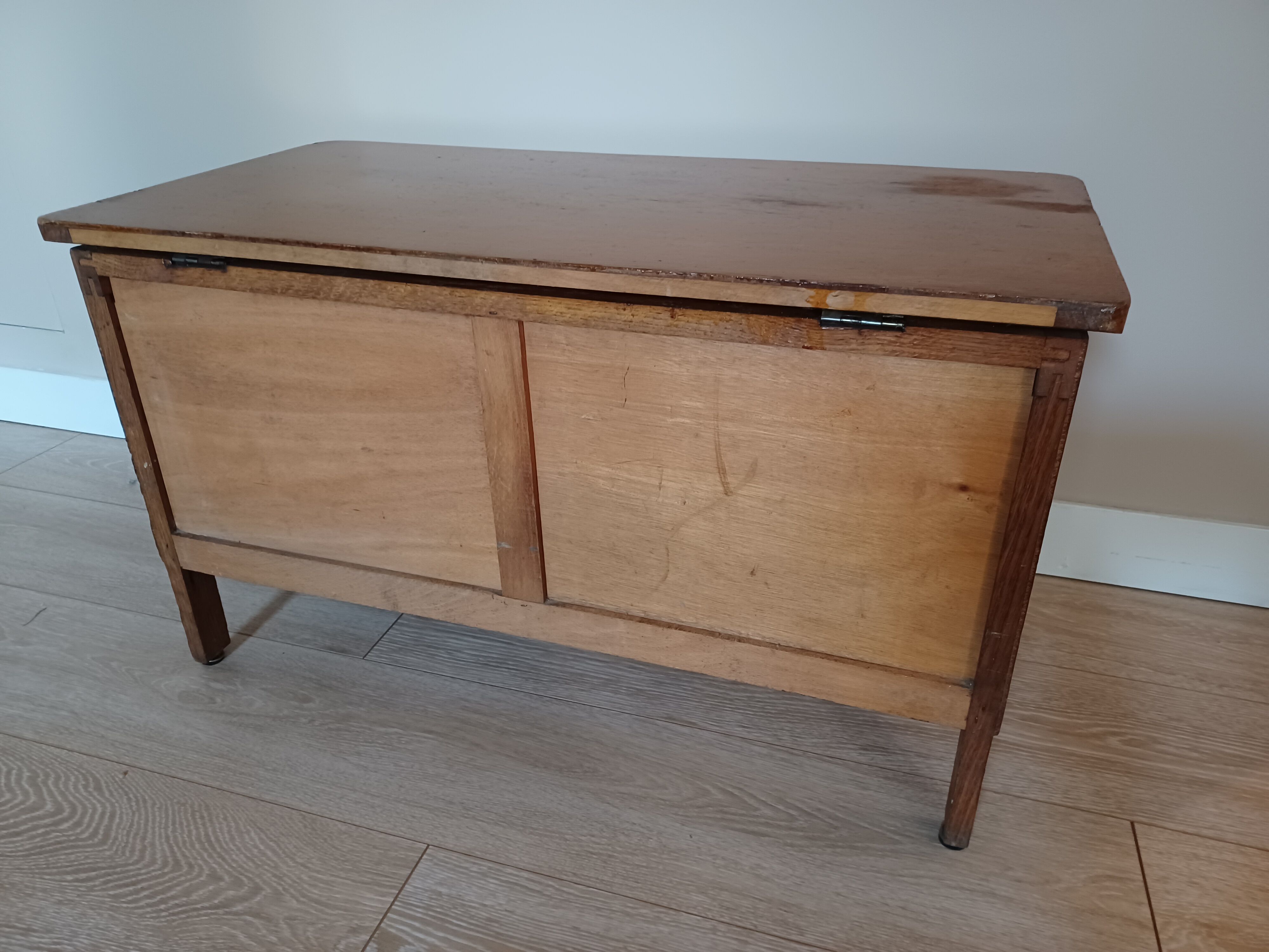 Coffre à jouet bois et rotin vintage