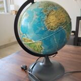 Terrestrial globe