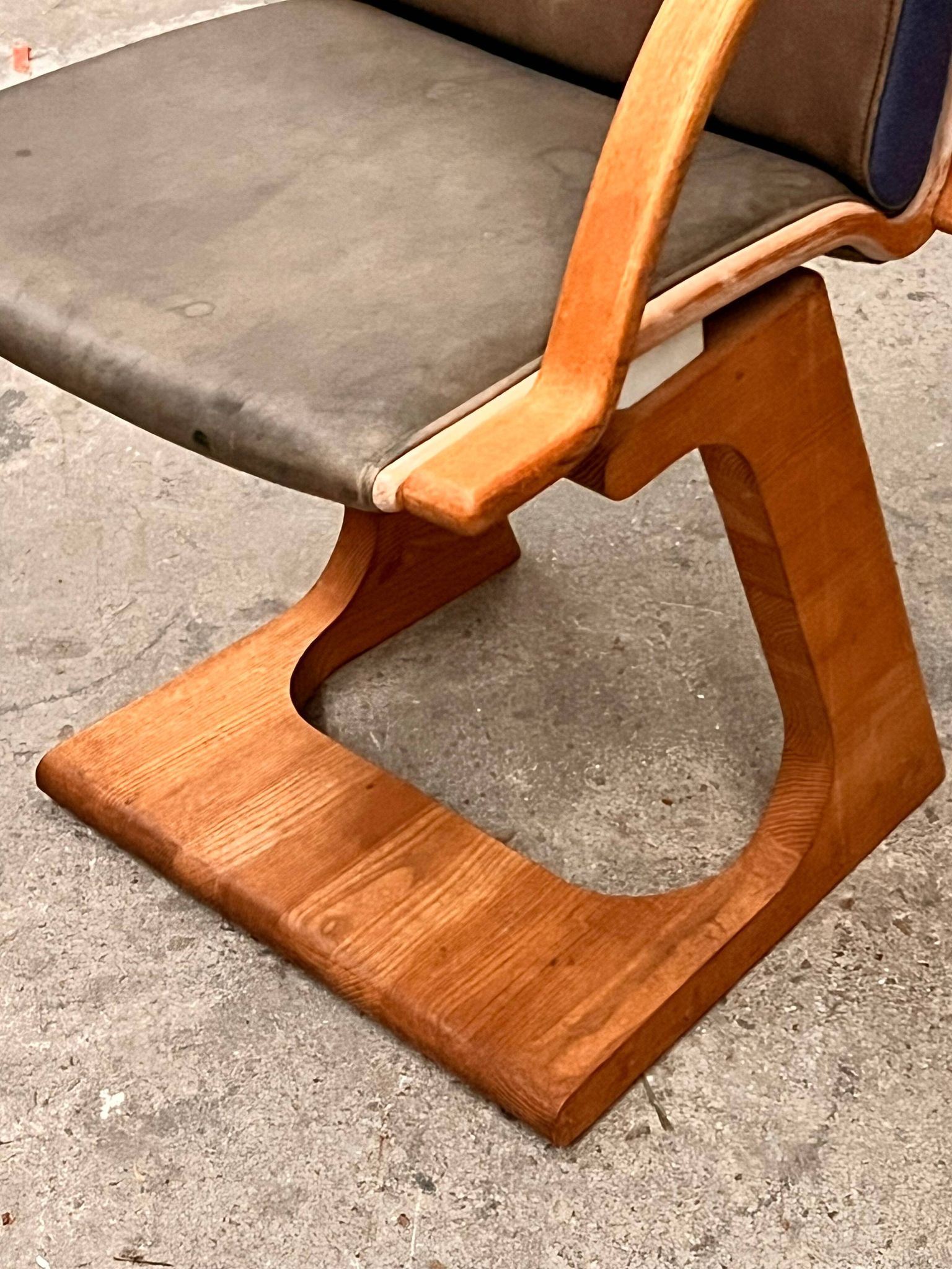 Office chair