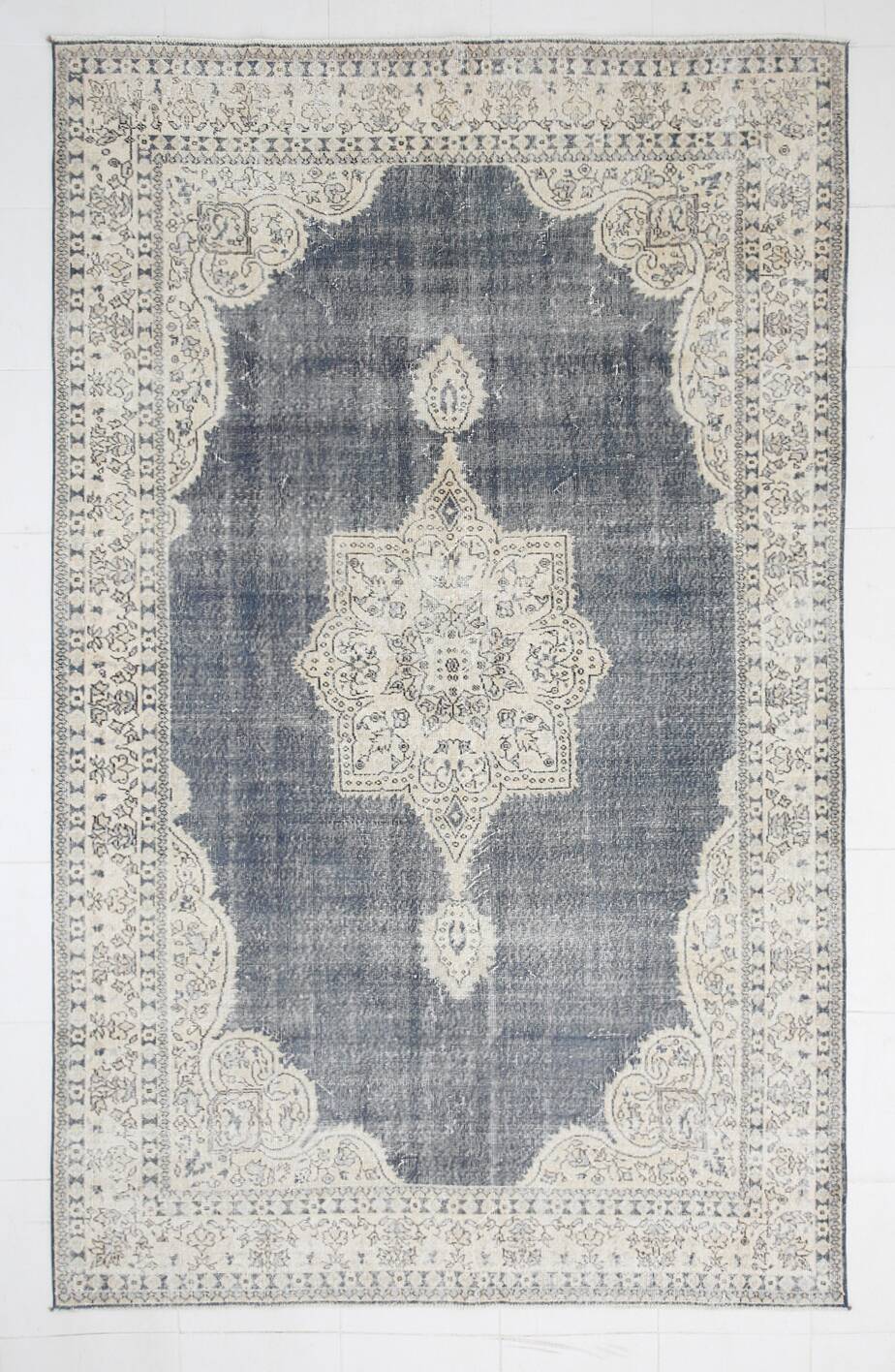 6x10 Navy Blue Turkish Vintage Rug, 193x315Cm