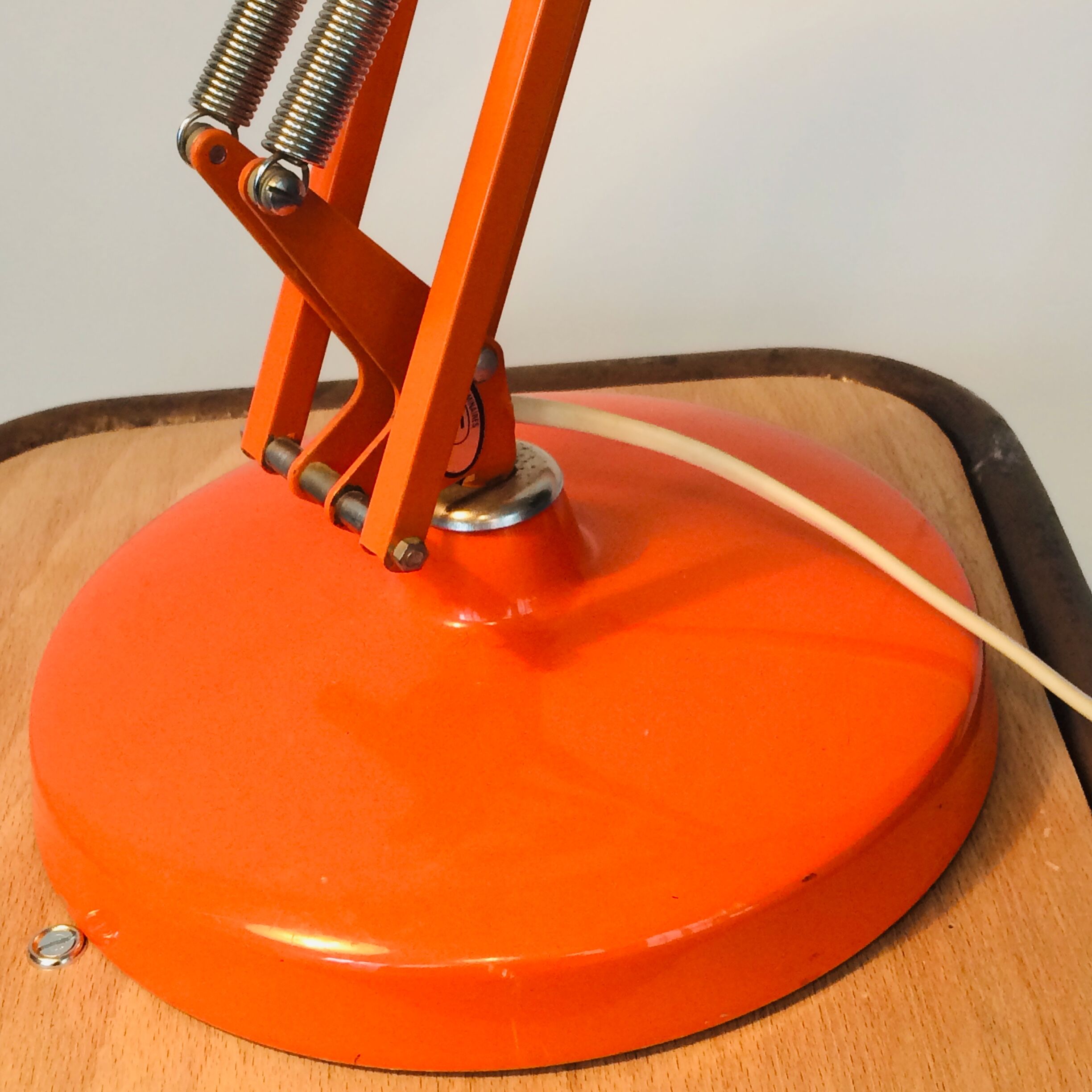 Lampe Luxo sur socle