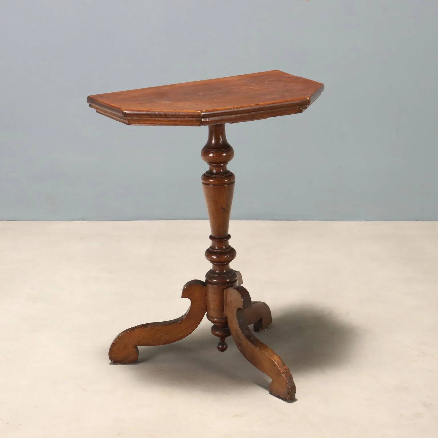 Console Louis-Philippe in walnut