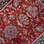 Handmade vintage Persian Sarouk rug 76cm x 122cm, 1970s